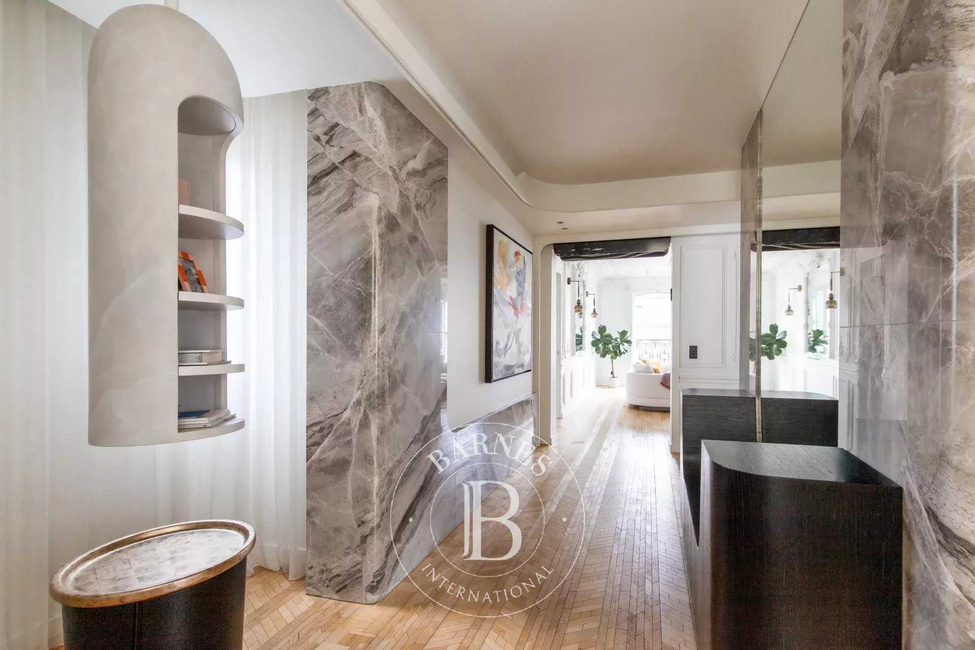 Paris  - Apartment 2 Bedrooms