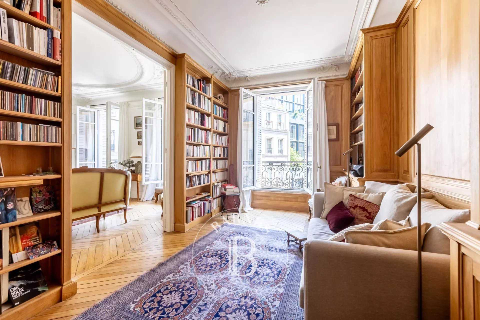 Paris  - Apartment 3 Bedrooms