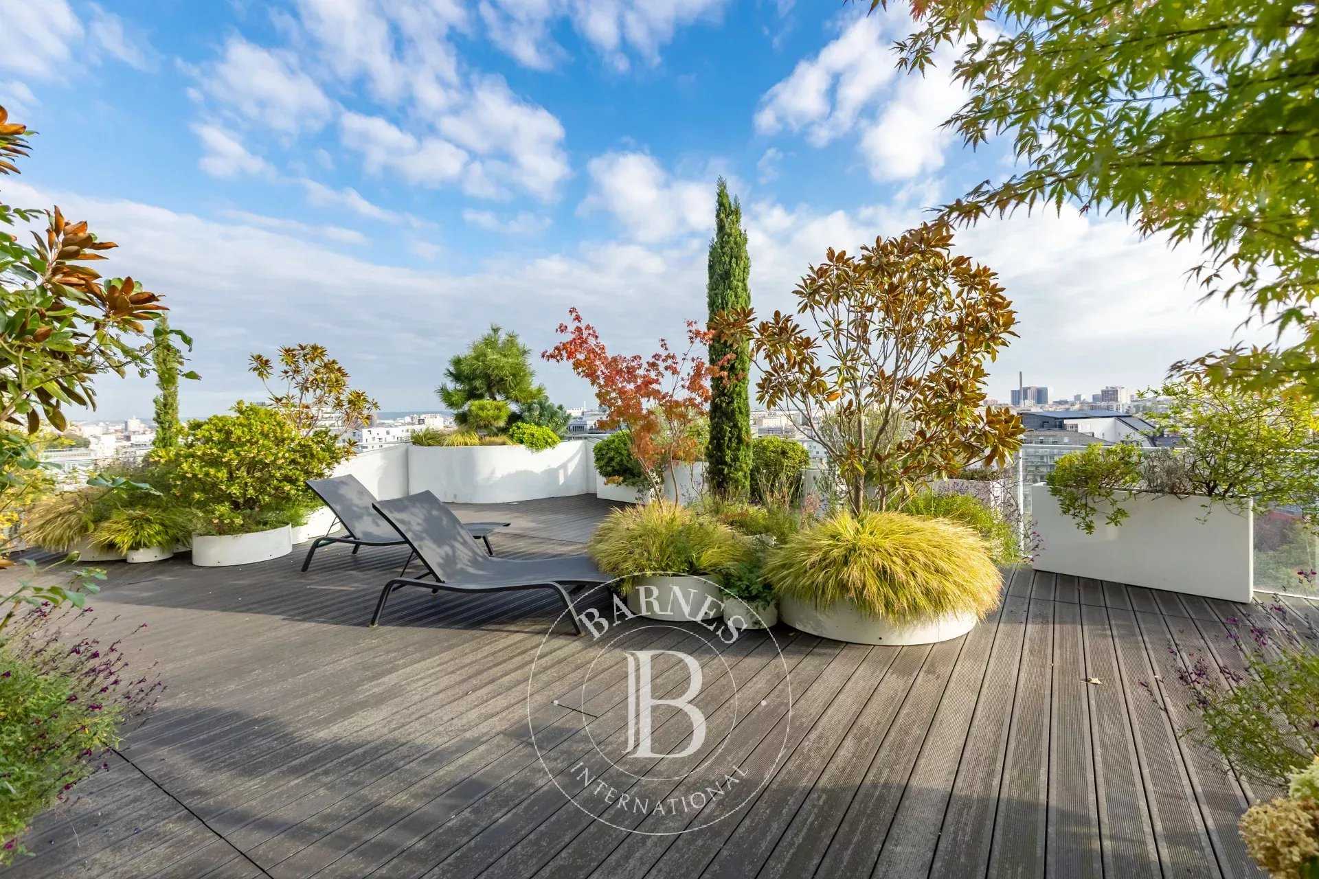 Paris  - Apartment 4 Bedrooms