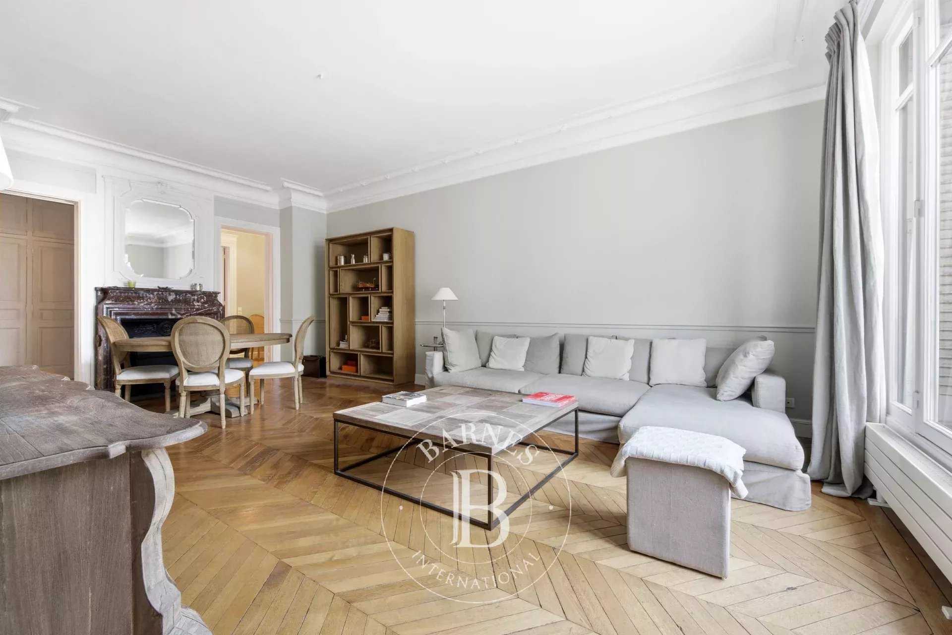 Paris  - Piso 4 Cuartos 2 Habitaciones