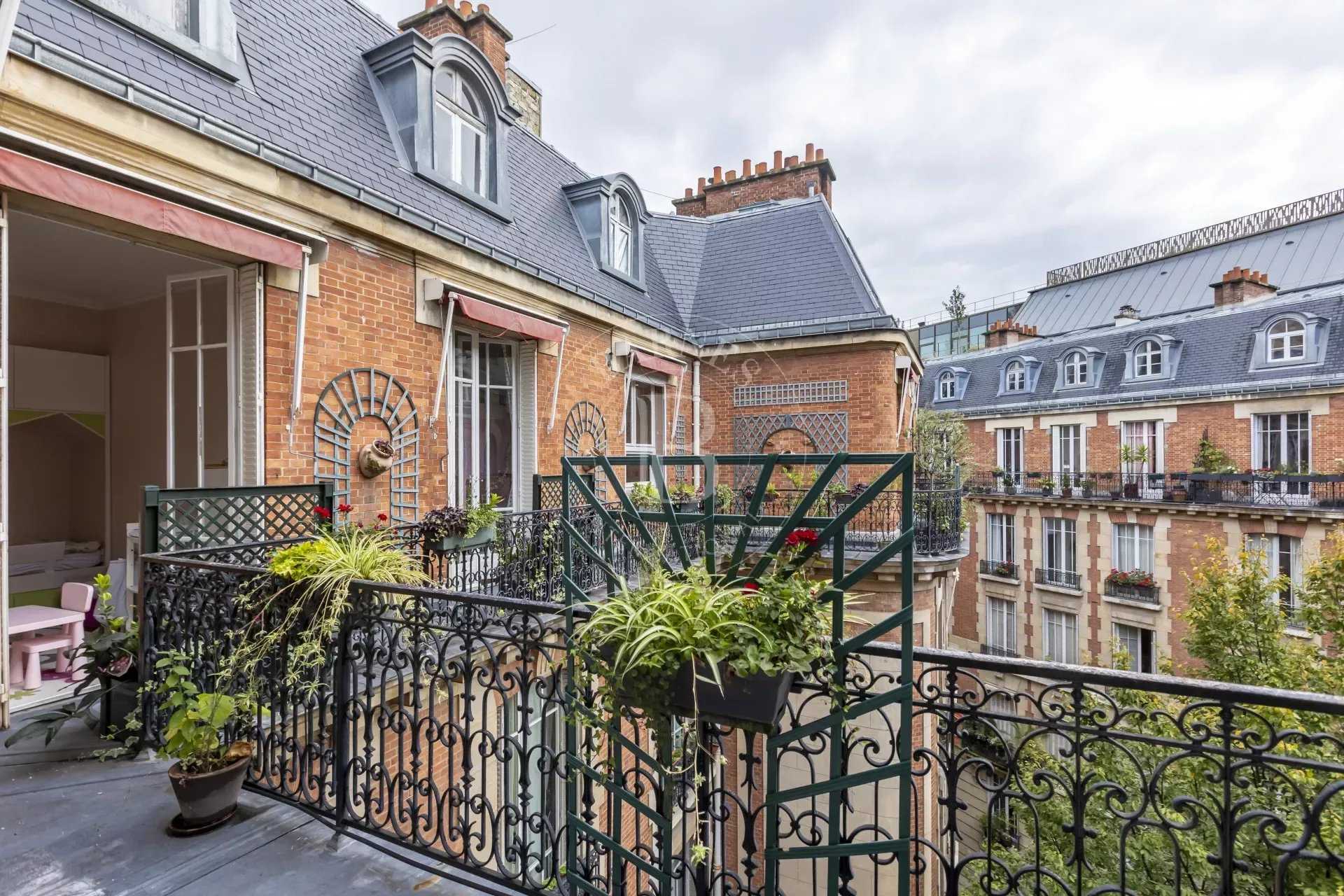 Apartment Paris 75017