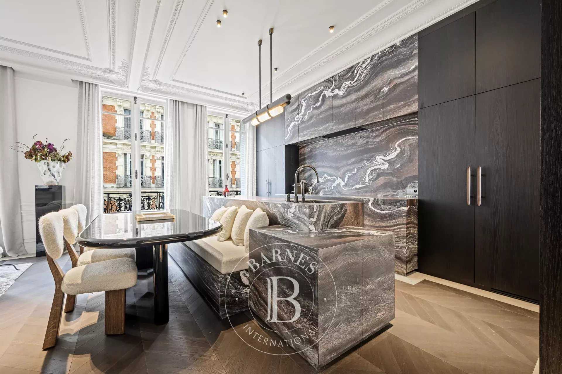 Paris  - Apartment 3 Bedrooms