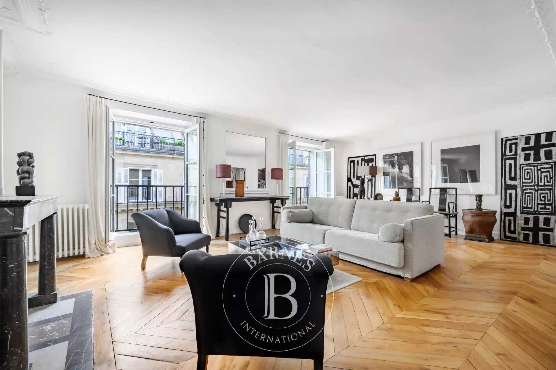 Paris  - Apartment 3 Bedrooms