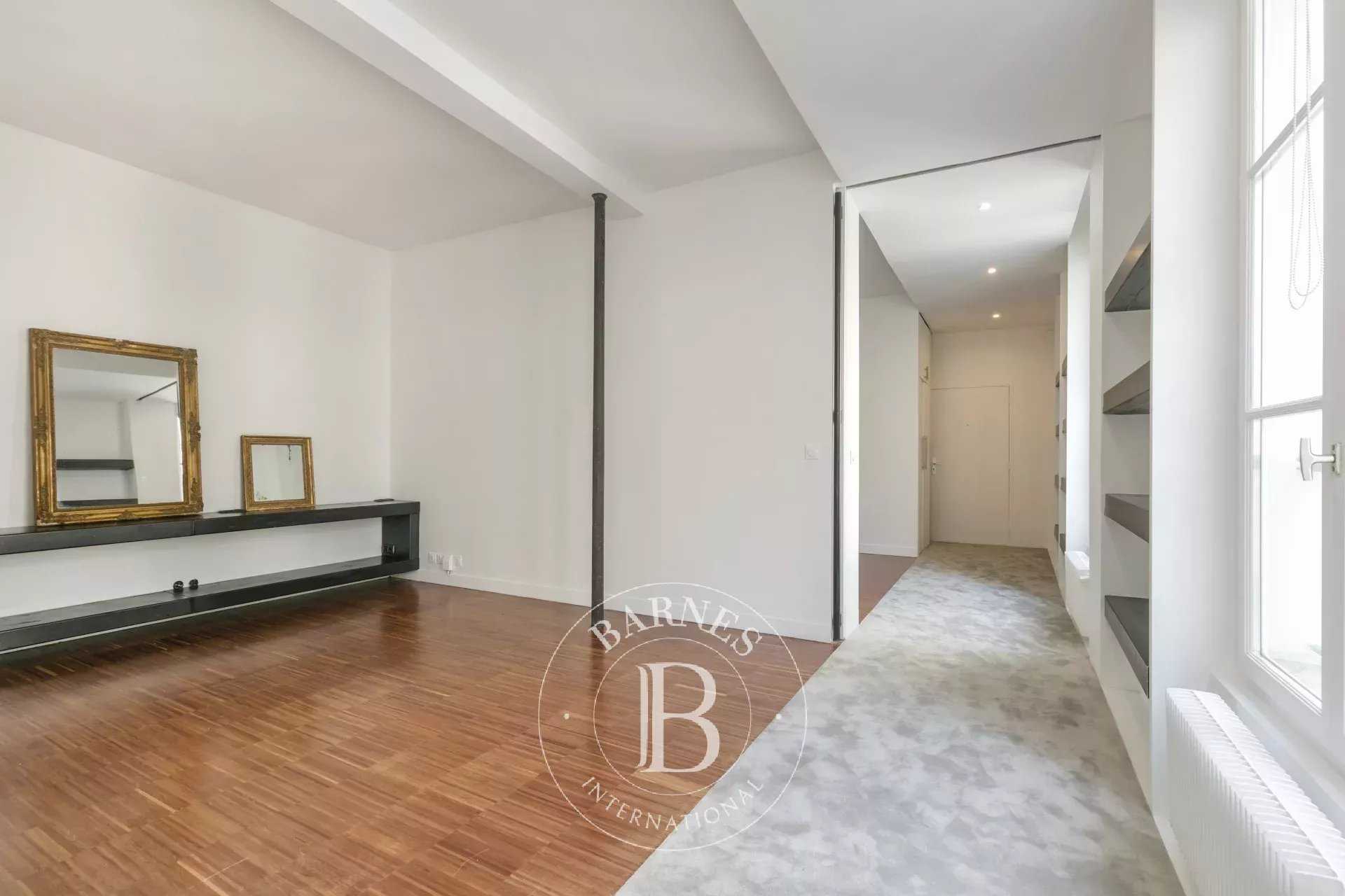 Paris  - Apartment 2 Bedrooms