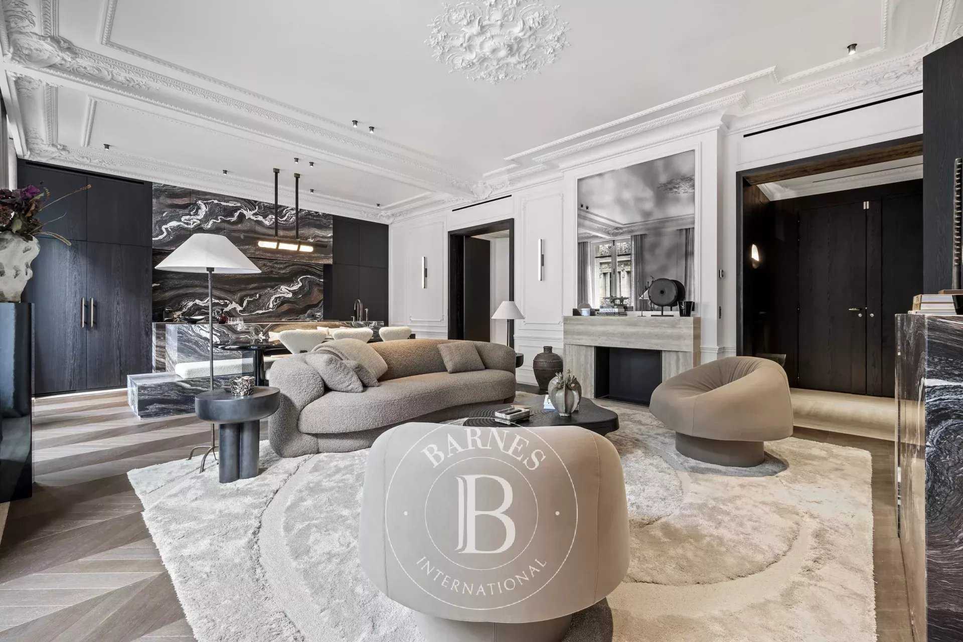 Paris  - Apartment 3 Bedrooms