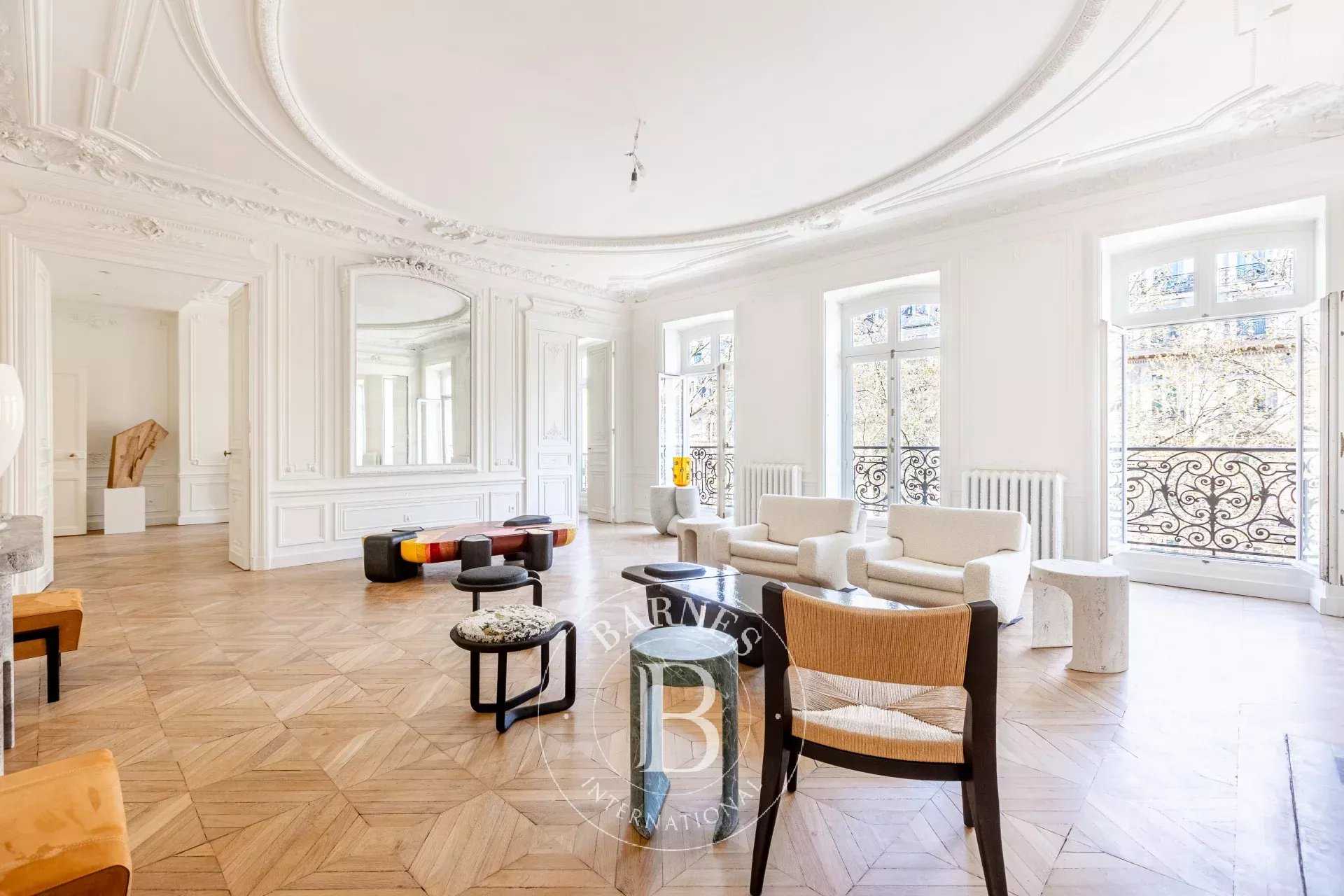 Paris  - Piso 6 Cuartos 4 Habitaciones