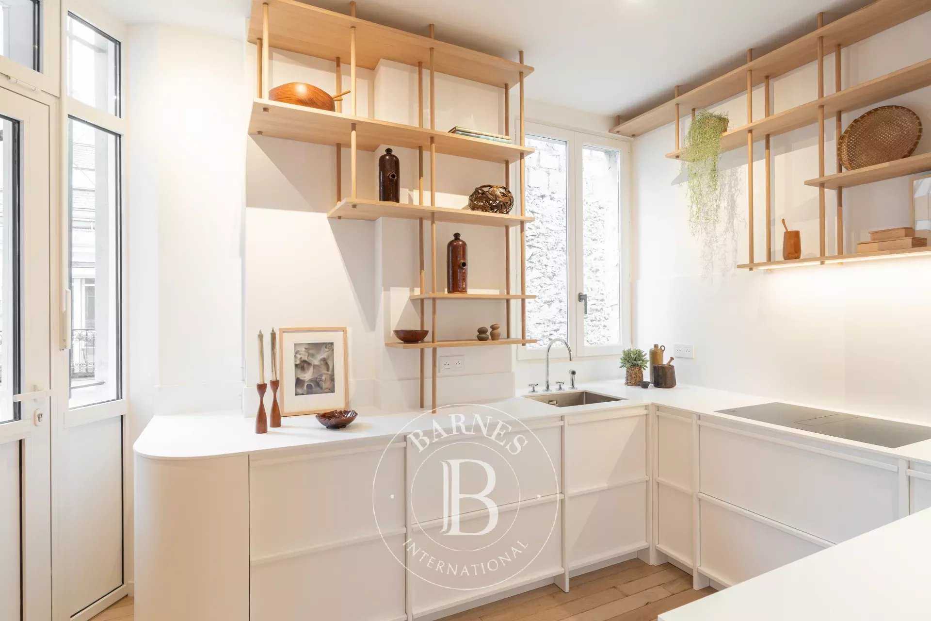 Paris  - Apartment 3 Bedrooms