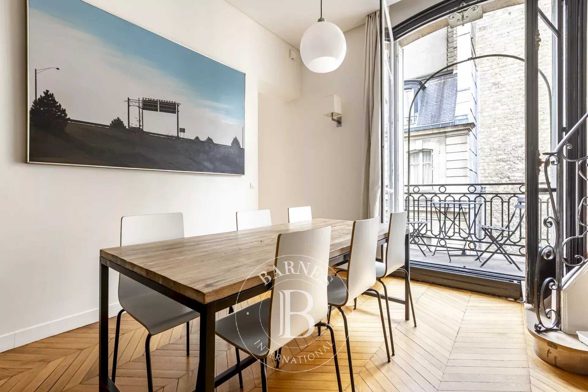 Paris  - Apartment 3 Bedrooms