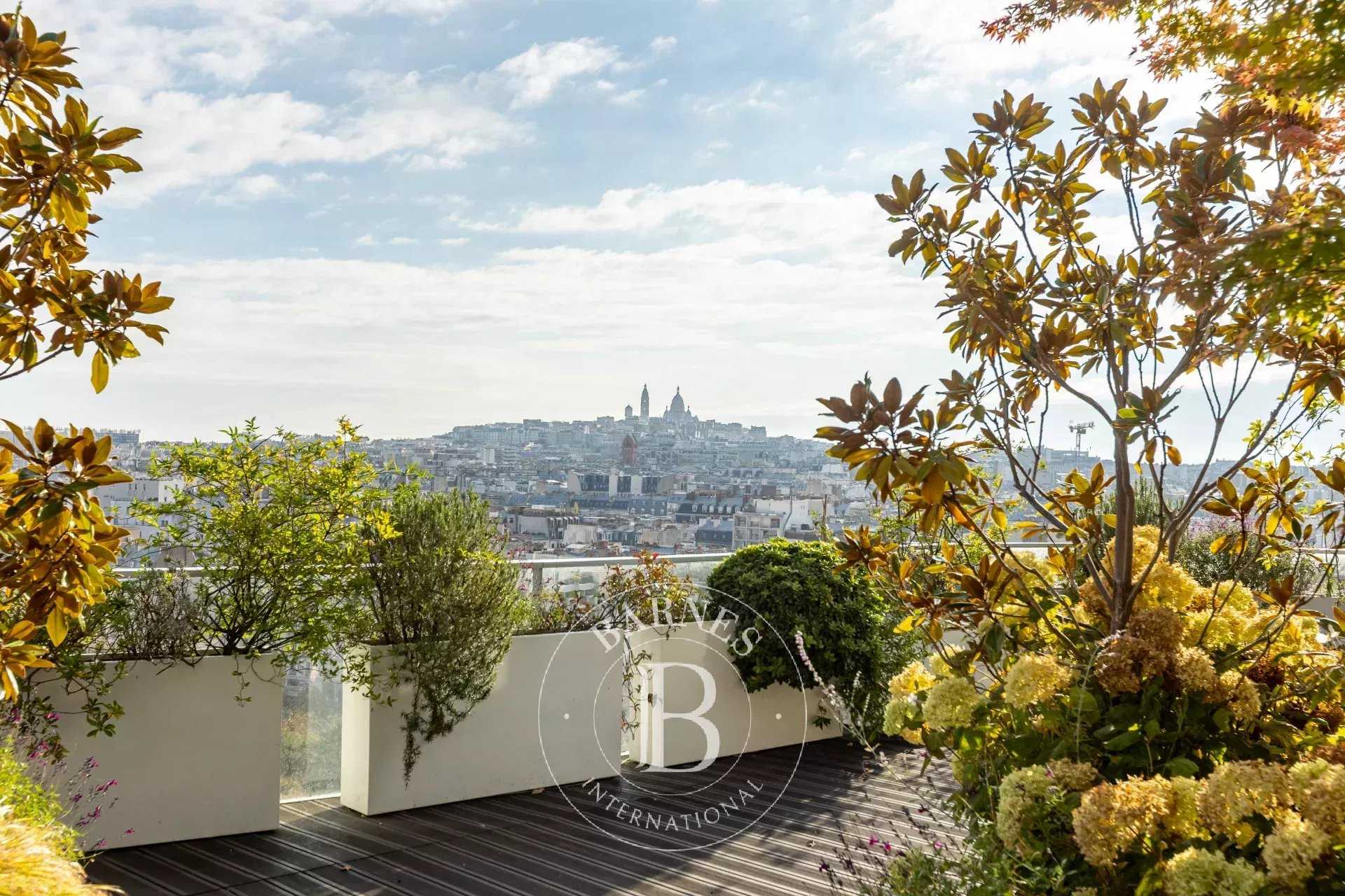 Paris  - Apartment 4 Bedrooms