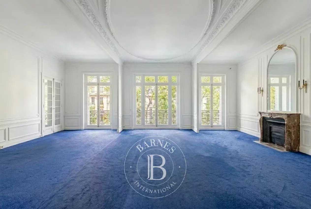 Paris  - Piso 7 Cuartos 5 Habitaciones