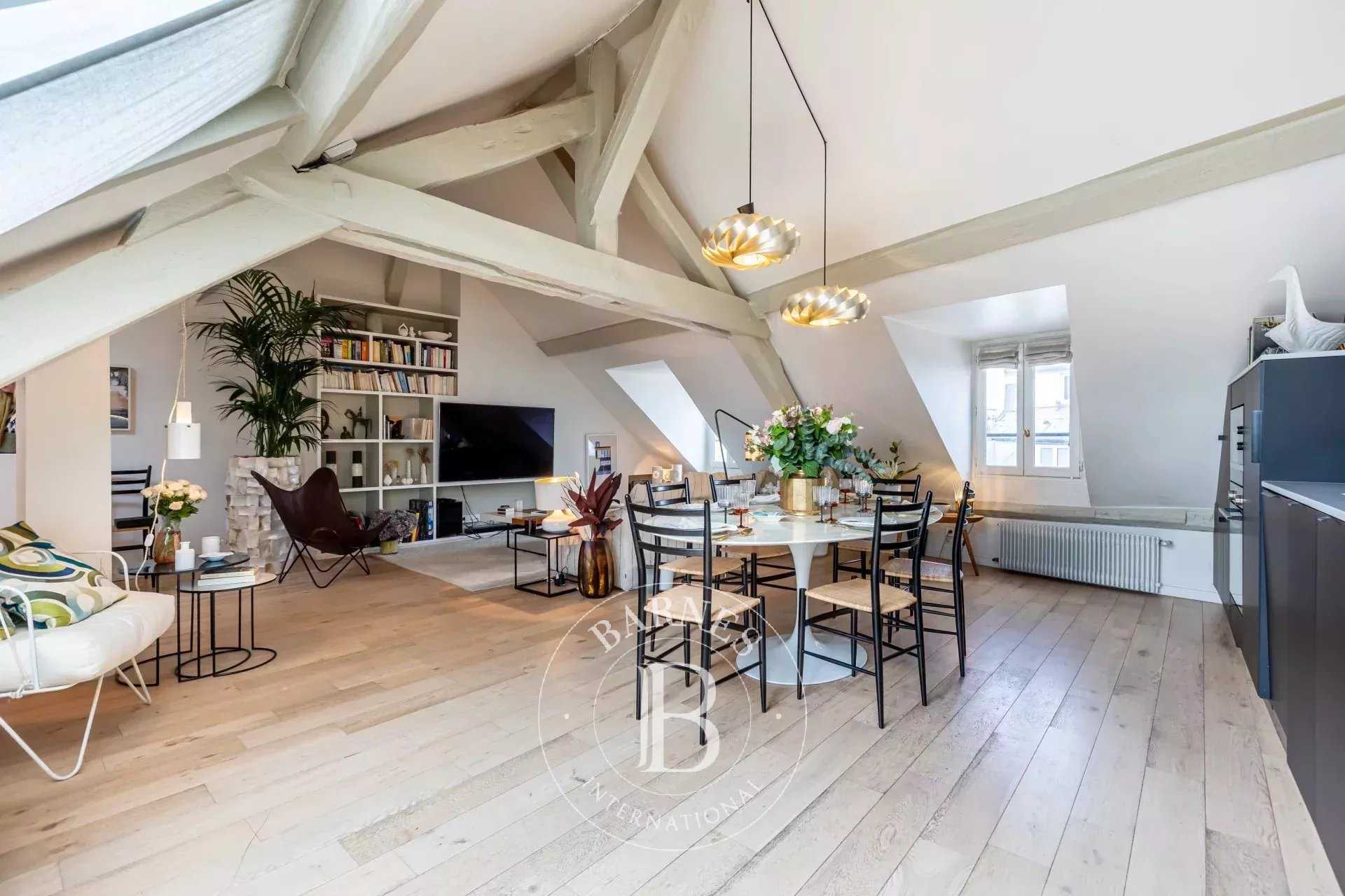 Paris  - Apartment 4 Bedrooms