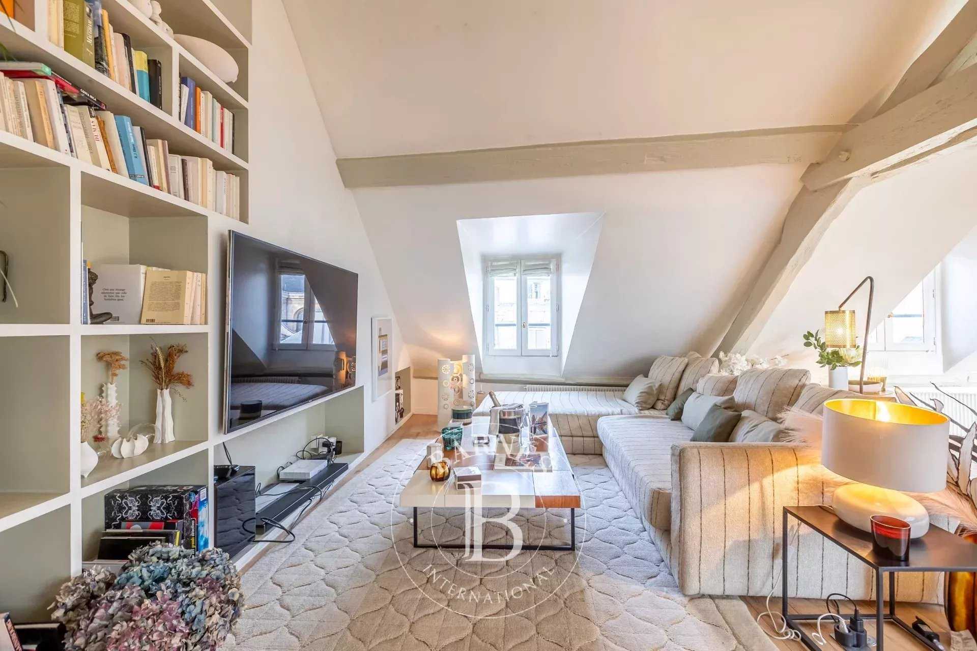 Paris  - Apartment 4 Bedrooms