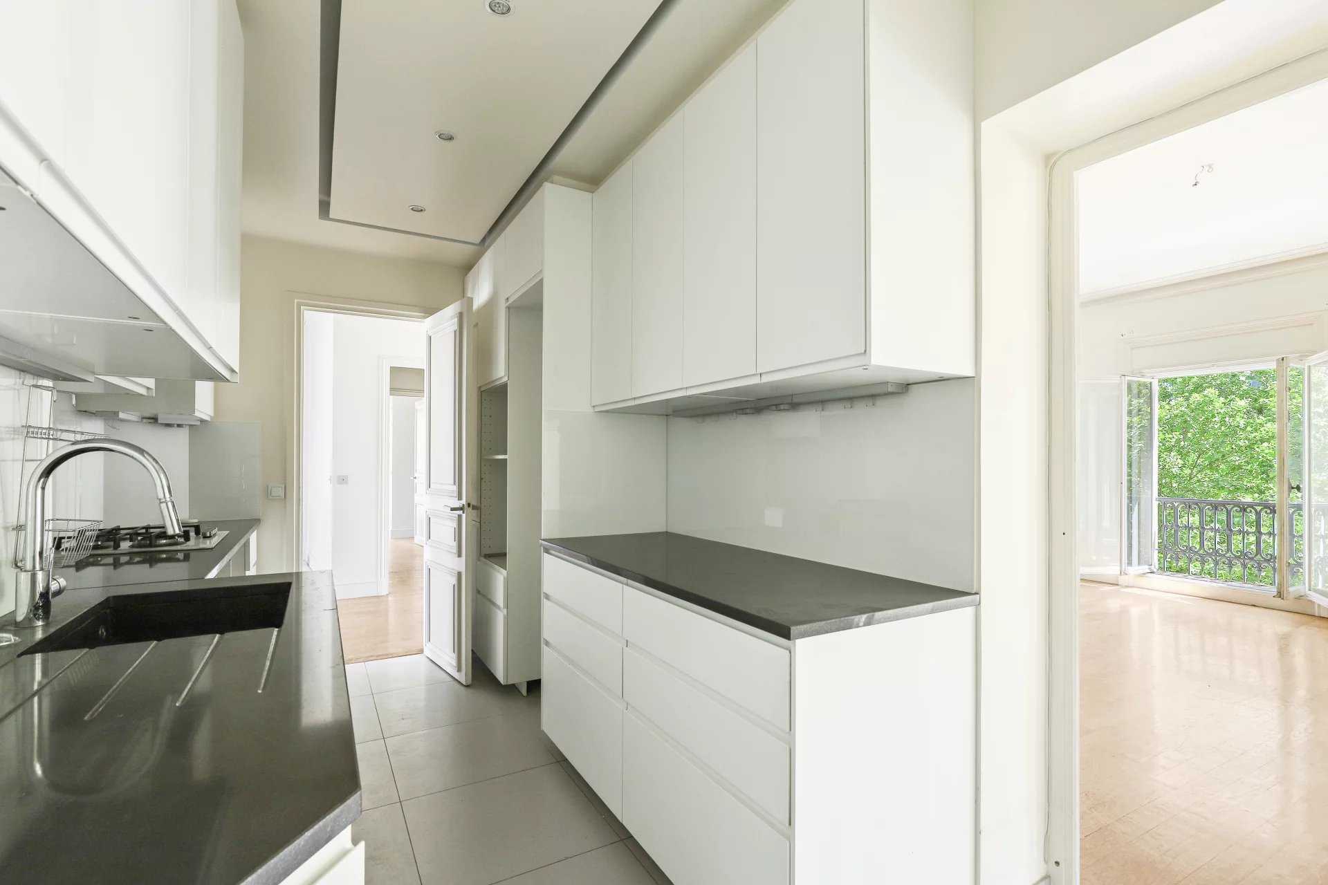 Paris  - Apartment 2 Bedrooms