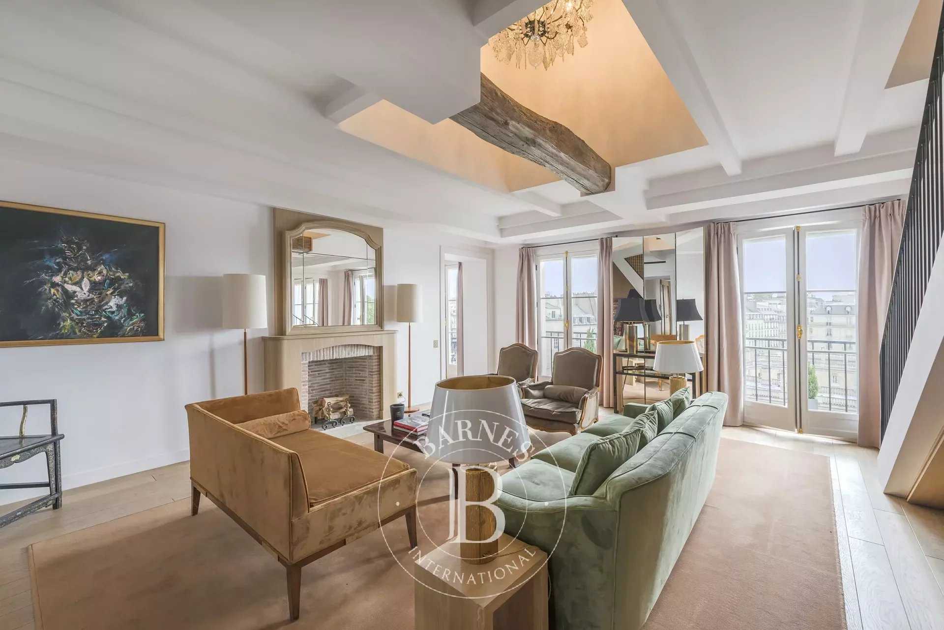 Apartment Paris 75008  -  ref 82504951 (picture 2)