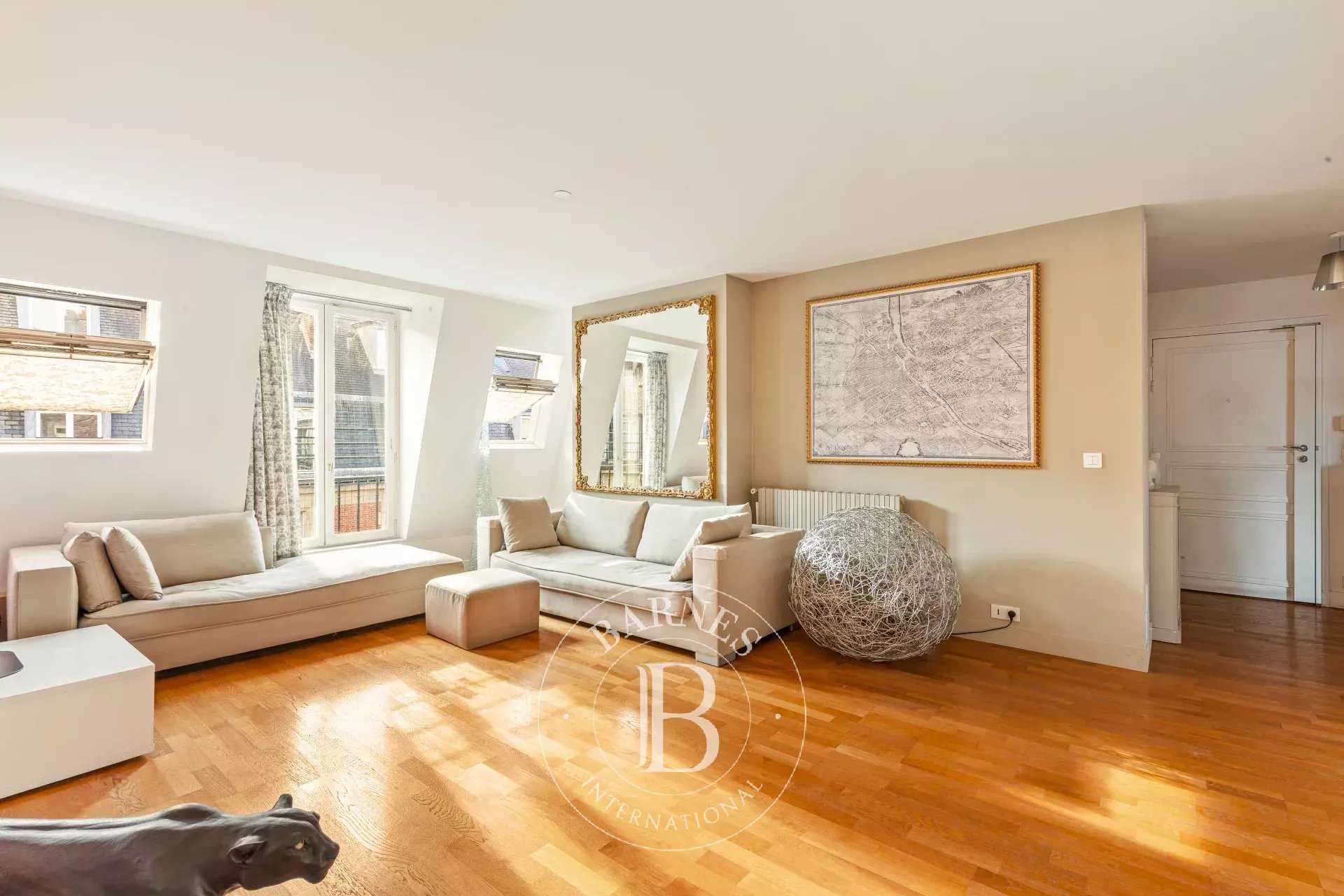 Appartement Paris 75008  -  ref 86718083 (picture 2)