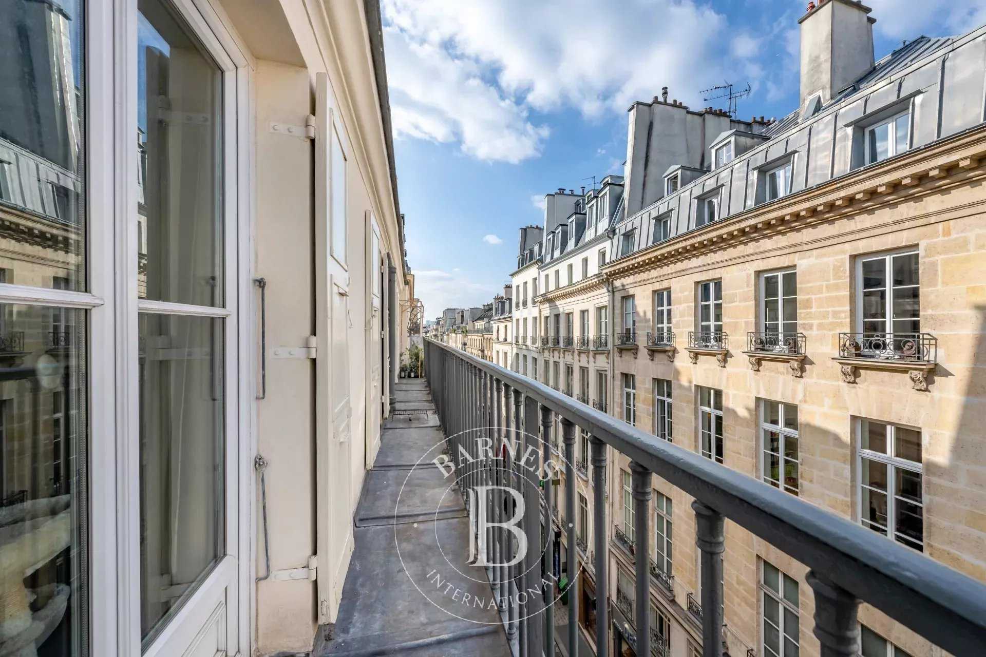 Appartement Paris 75001  -  ref 85767527 (picture 2)