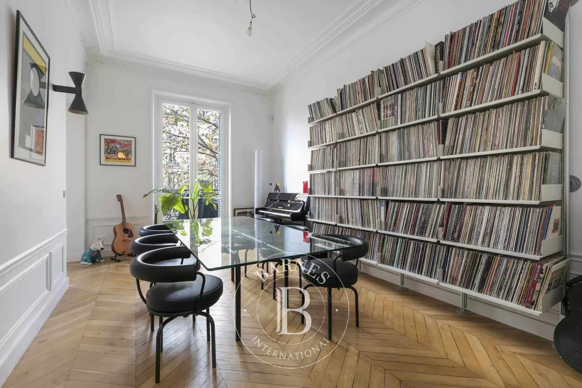 Apartment Paris 75008  -  ref 86460983 (picture 3)