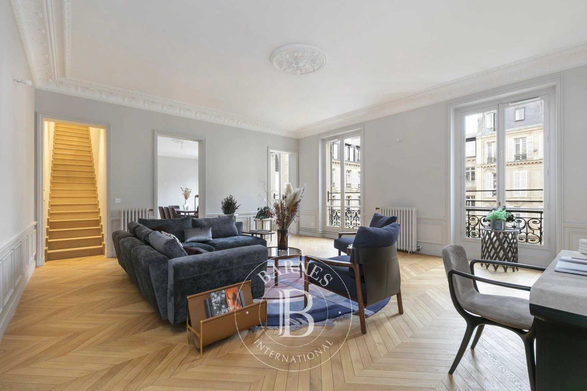 Apartment Paris 75008  -  ref 4390102 (picture 3)