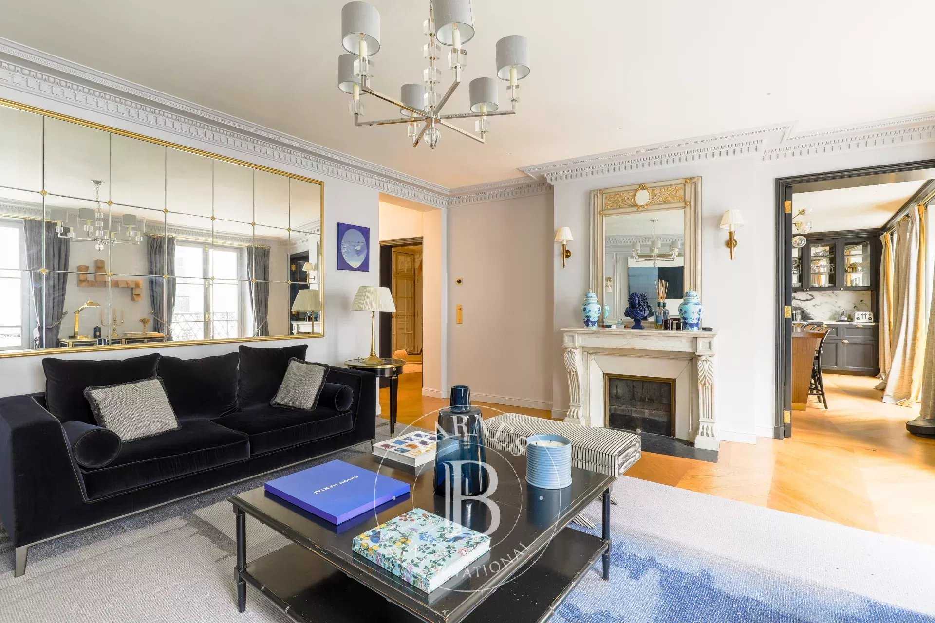 Appartement Paris 75008  -  ref 85865540 (picture 3)