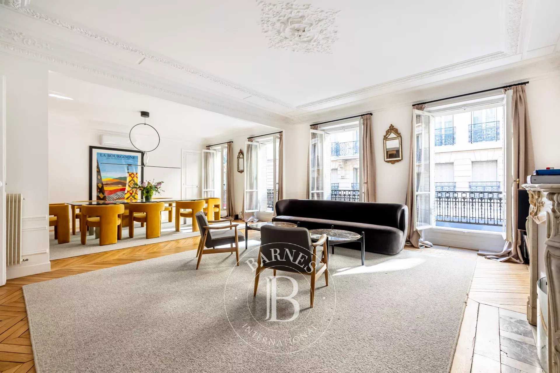 Appartement Paris 75008  -  ref 86276509 (picture 1)