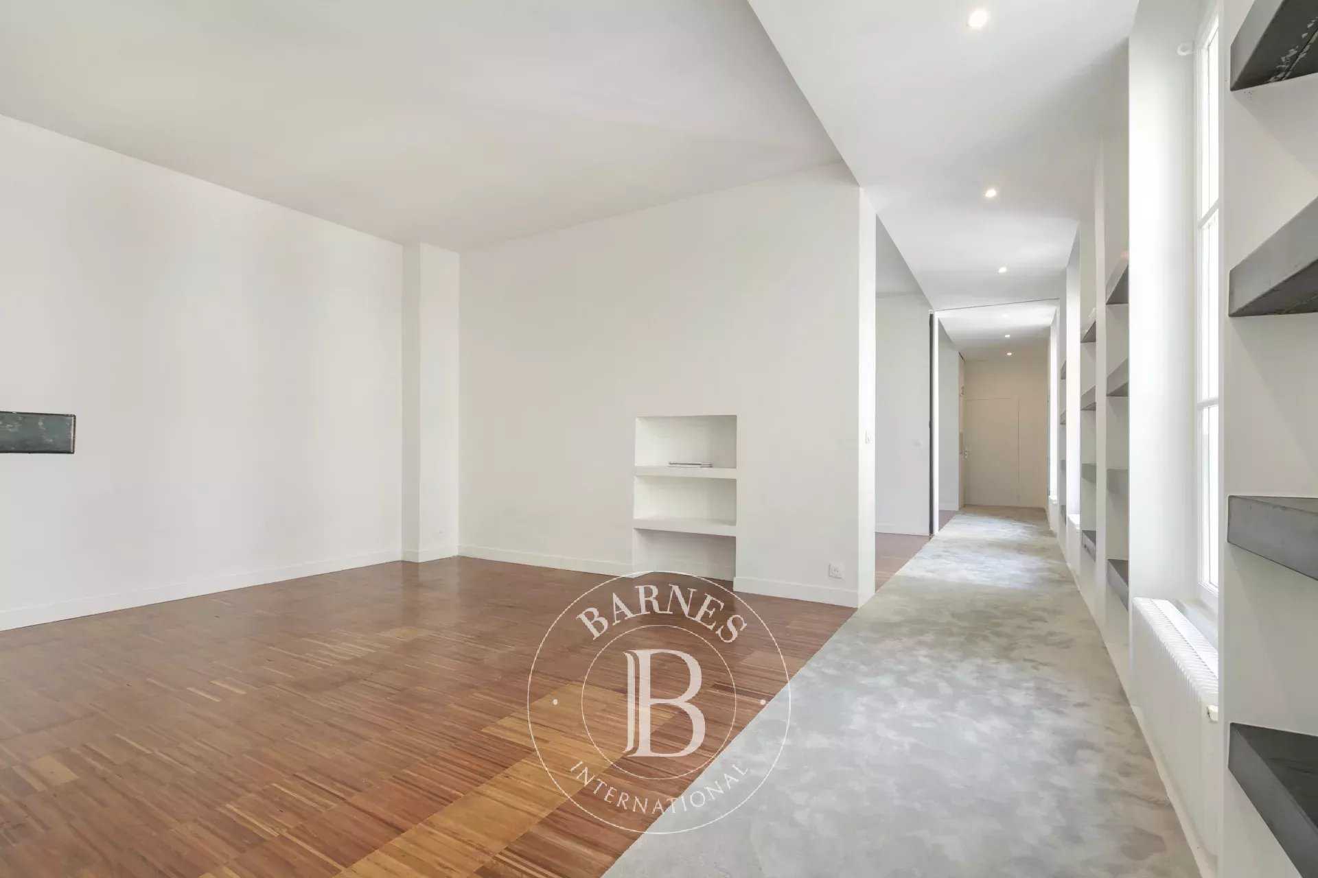 Apartment Paris 75001  -  ref 86005033 (picture 1)