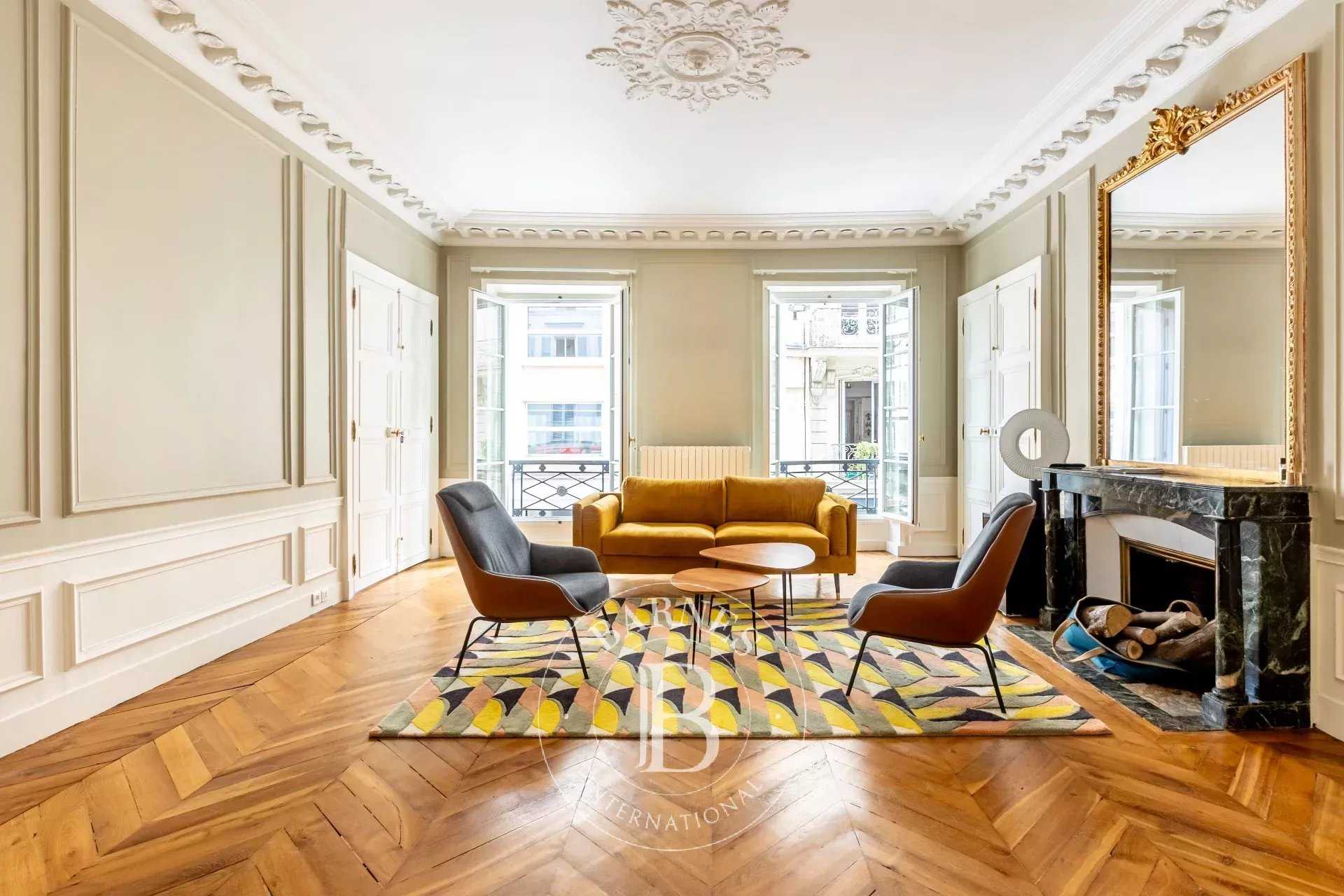 Appartement Paris 75008  -  ref 86092809 (picture 1)