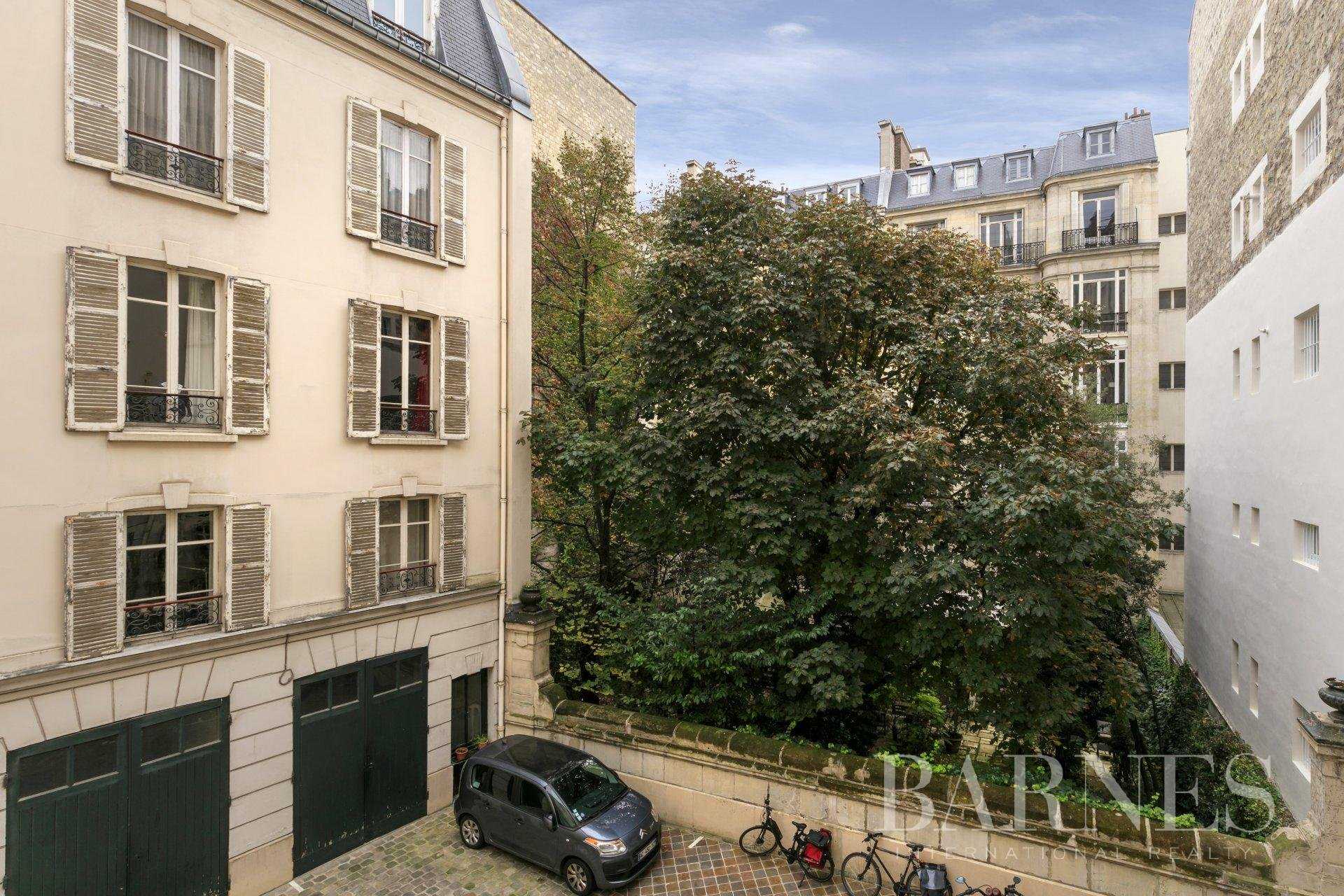 Appartement Paris 75008  -  ref 7558975 (picture 2)