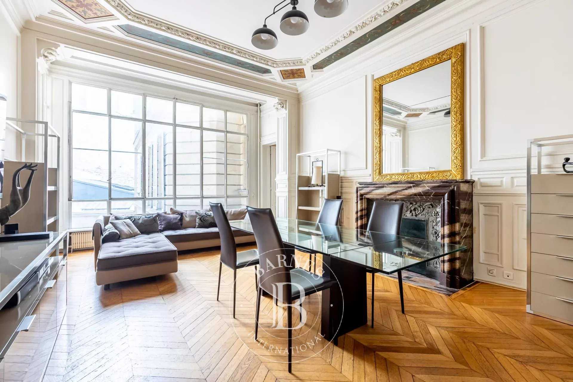 Piso Paris 75008  -  ref 86501226 (picture 1)