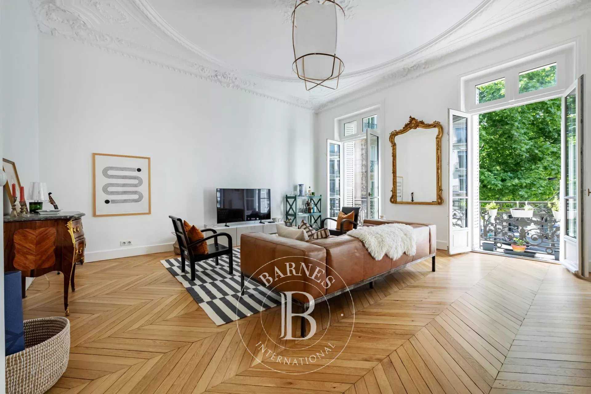 Apartment Paris 75008  -  ref 86006653 (picture 3)