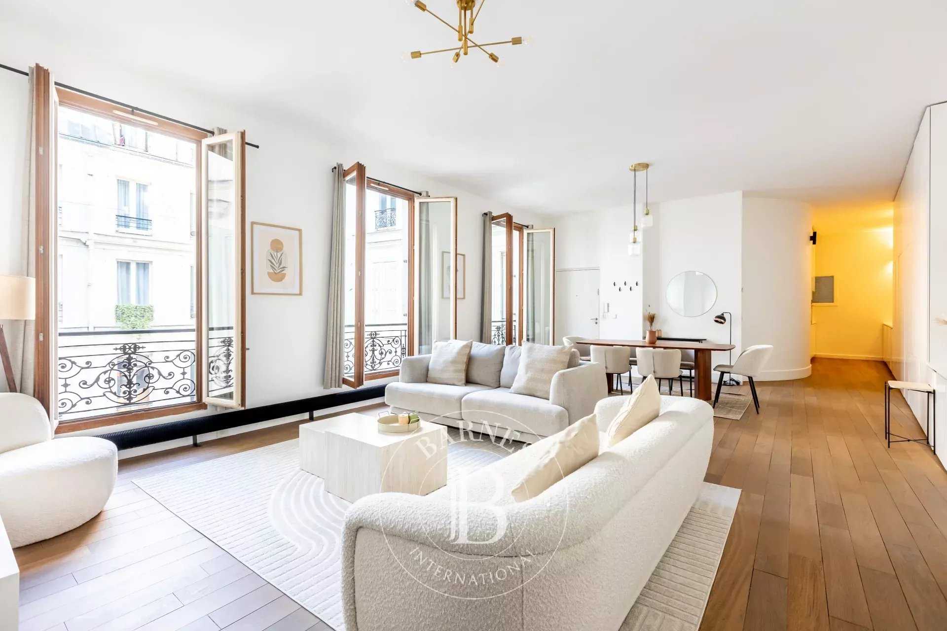 Piso Paris 75008  -  ref 86822804 (picture 1)