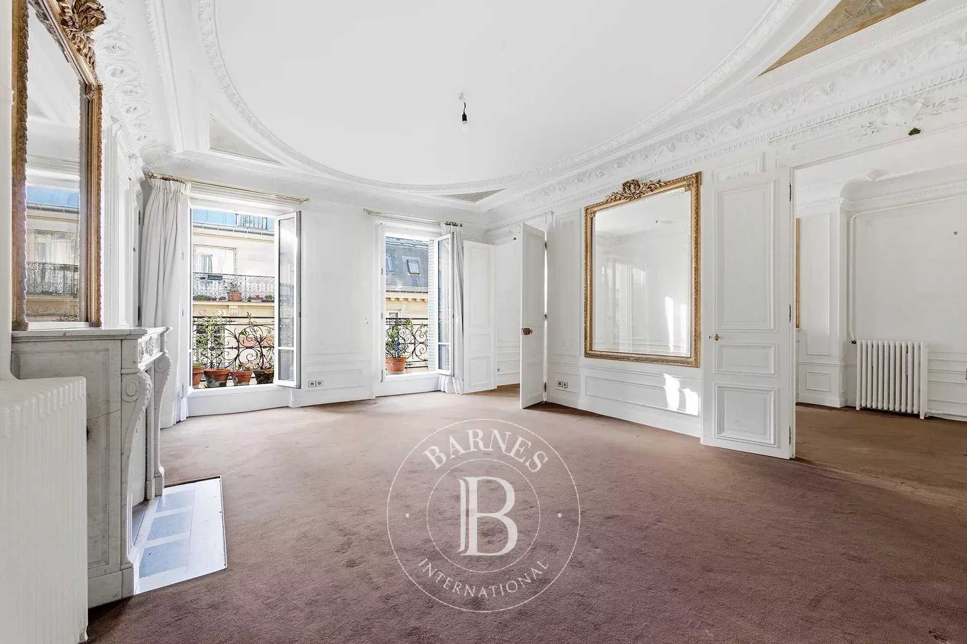 Appartement Paris 75008  -  ref 86794021 (picture 2)