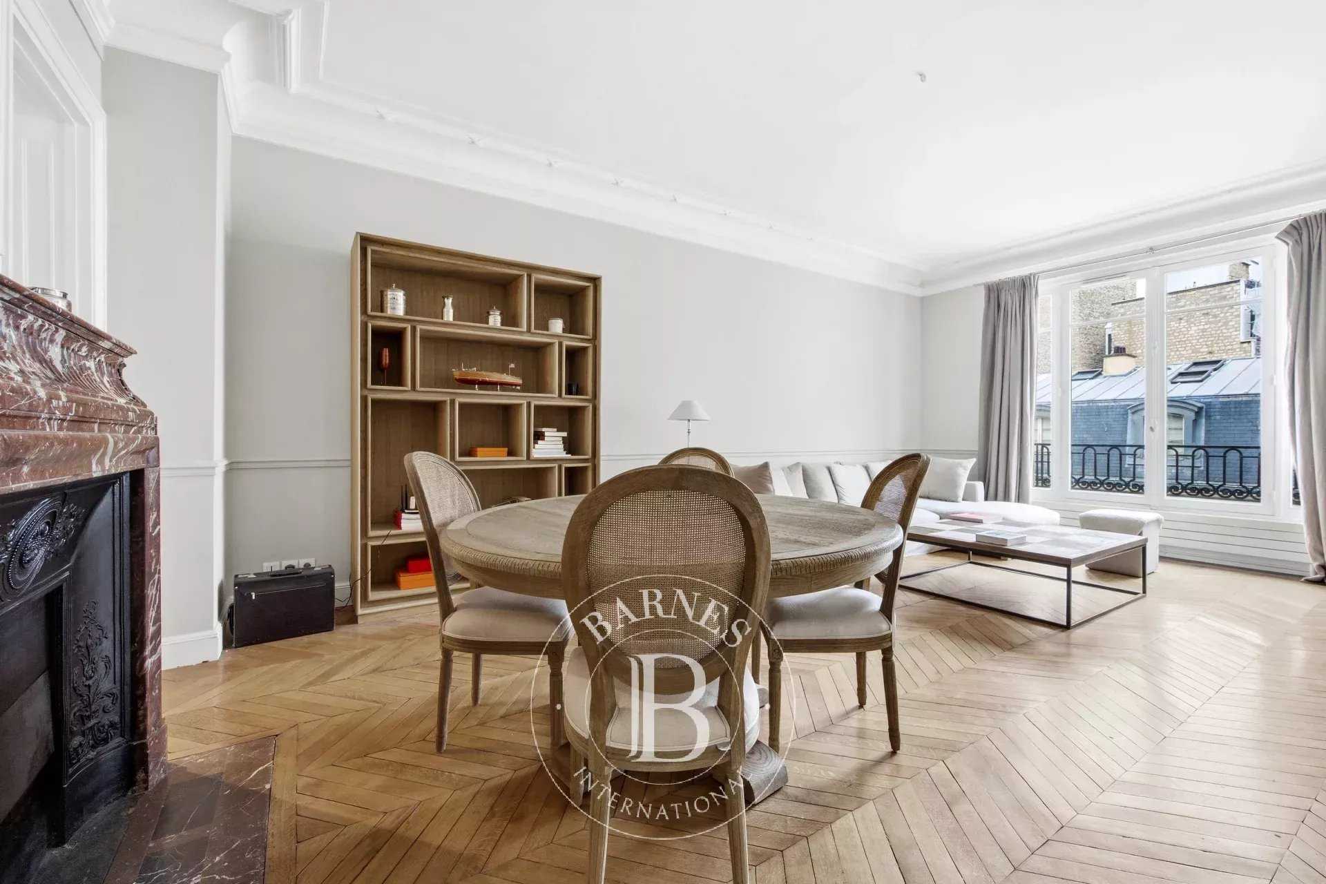 Piso Paris 75008  -  ref 86673544 (picture 1)