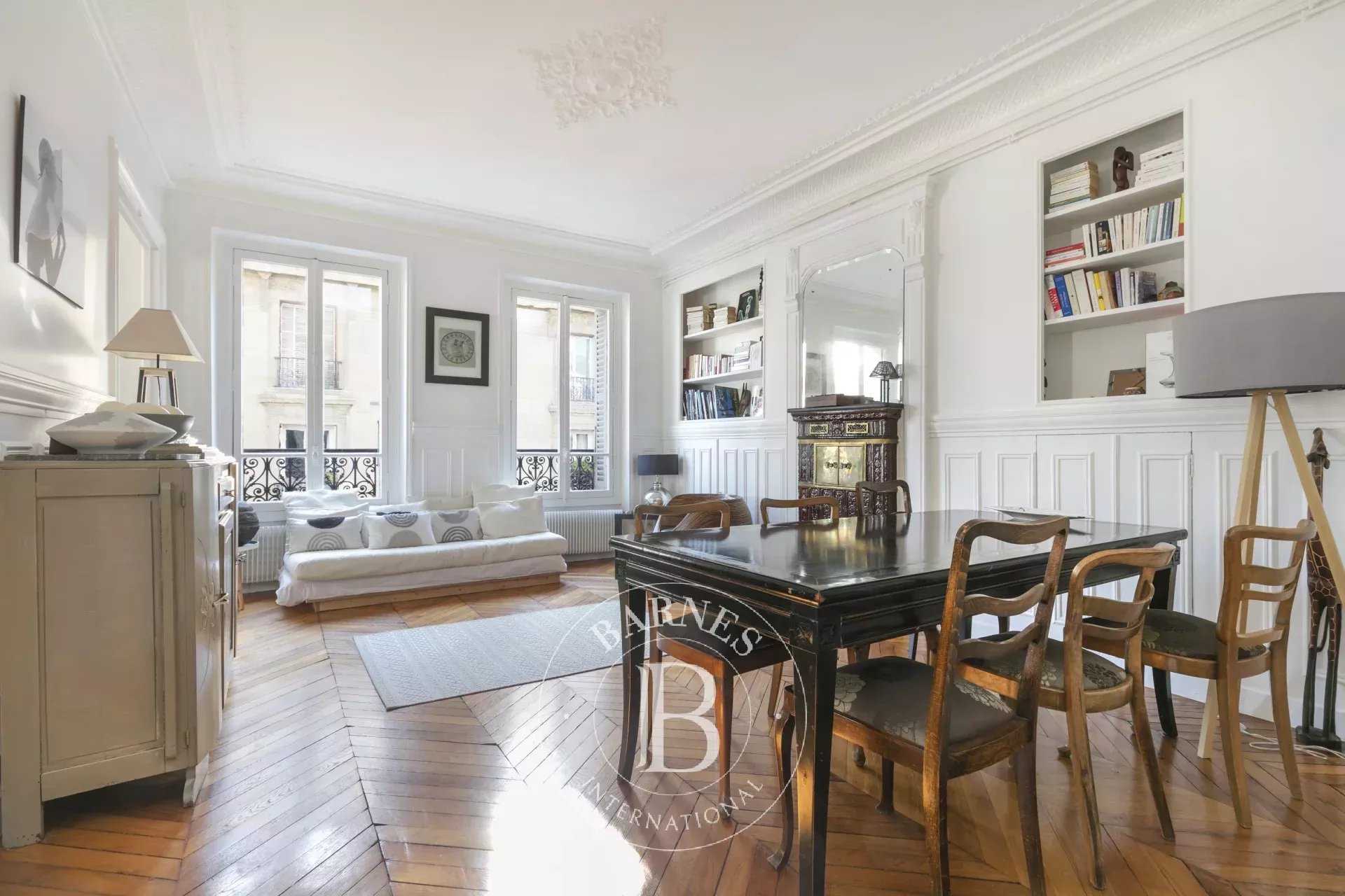 Appartement Paris 75008  -  ref 85791599 (picture 3)