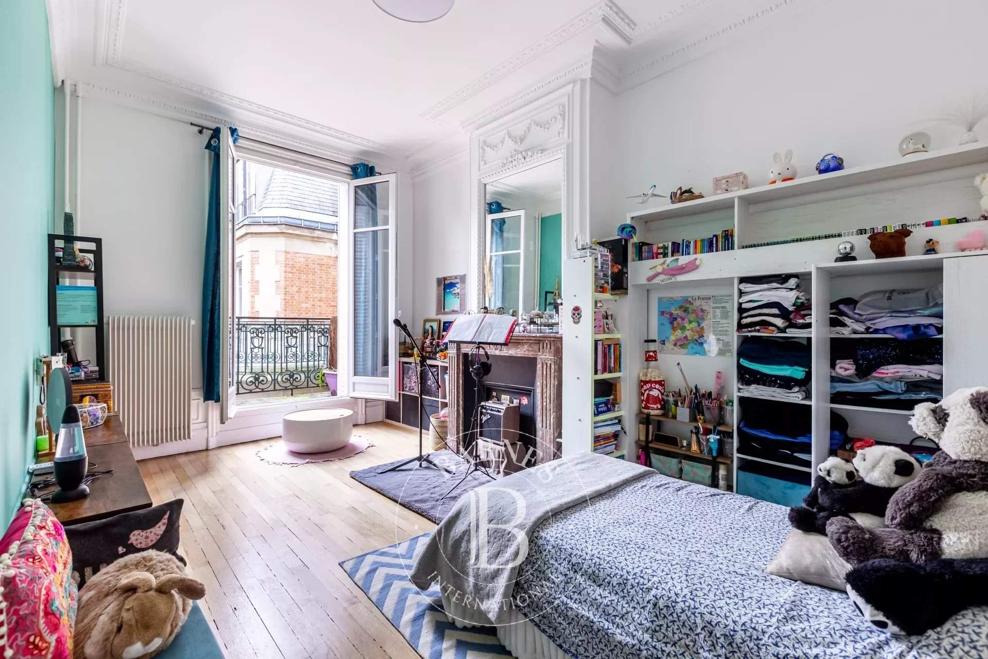 Paris  - Apartment 4 Bedrooms - picture 13