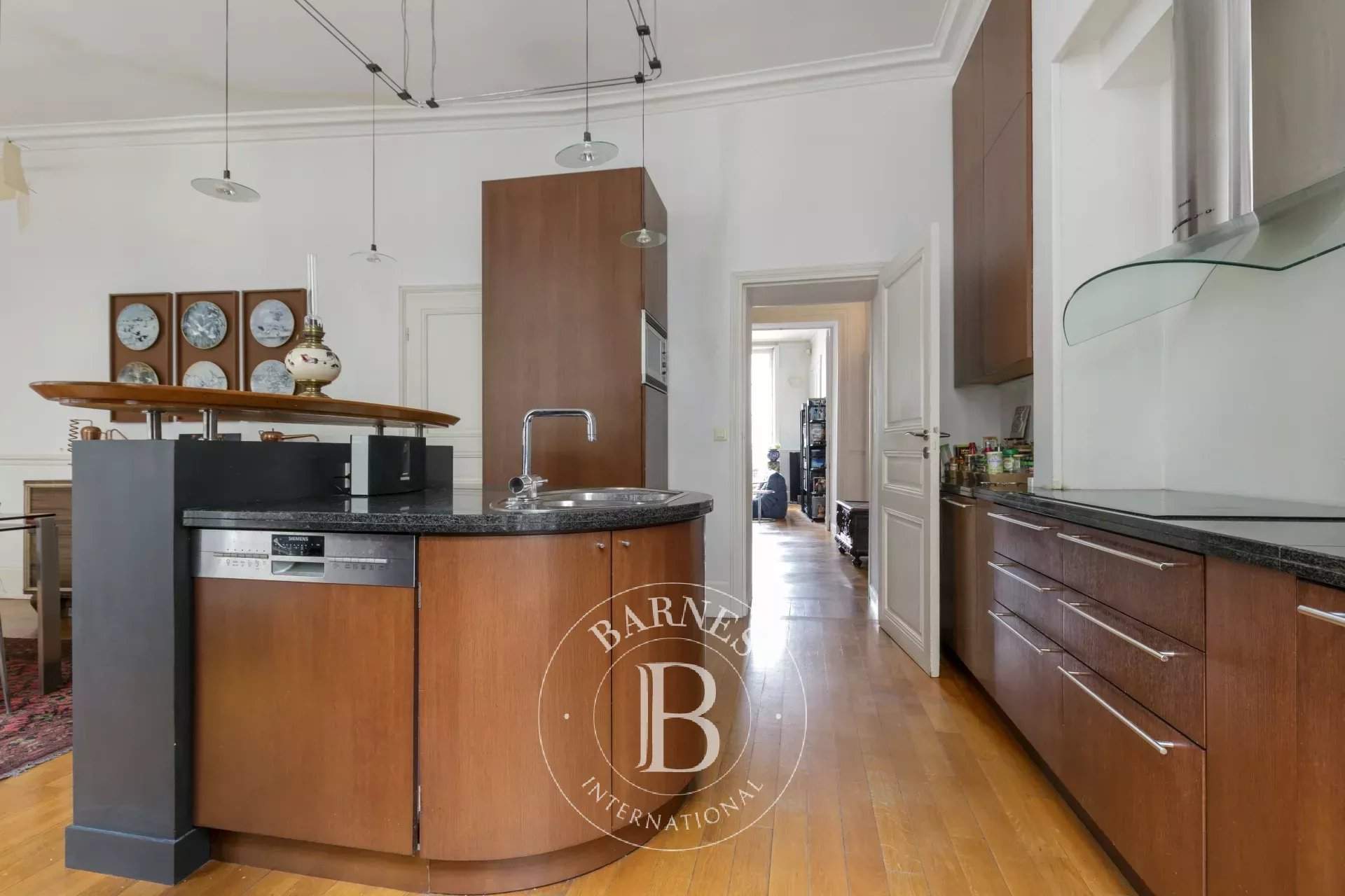 Paris  - Apartment 5 Bedrooms - picture 17