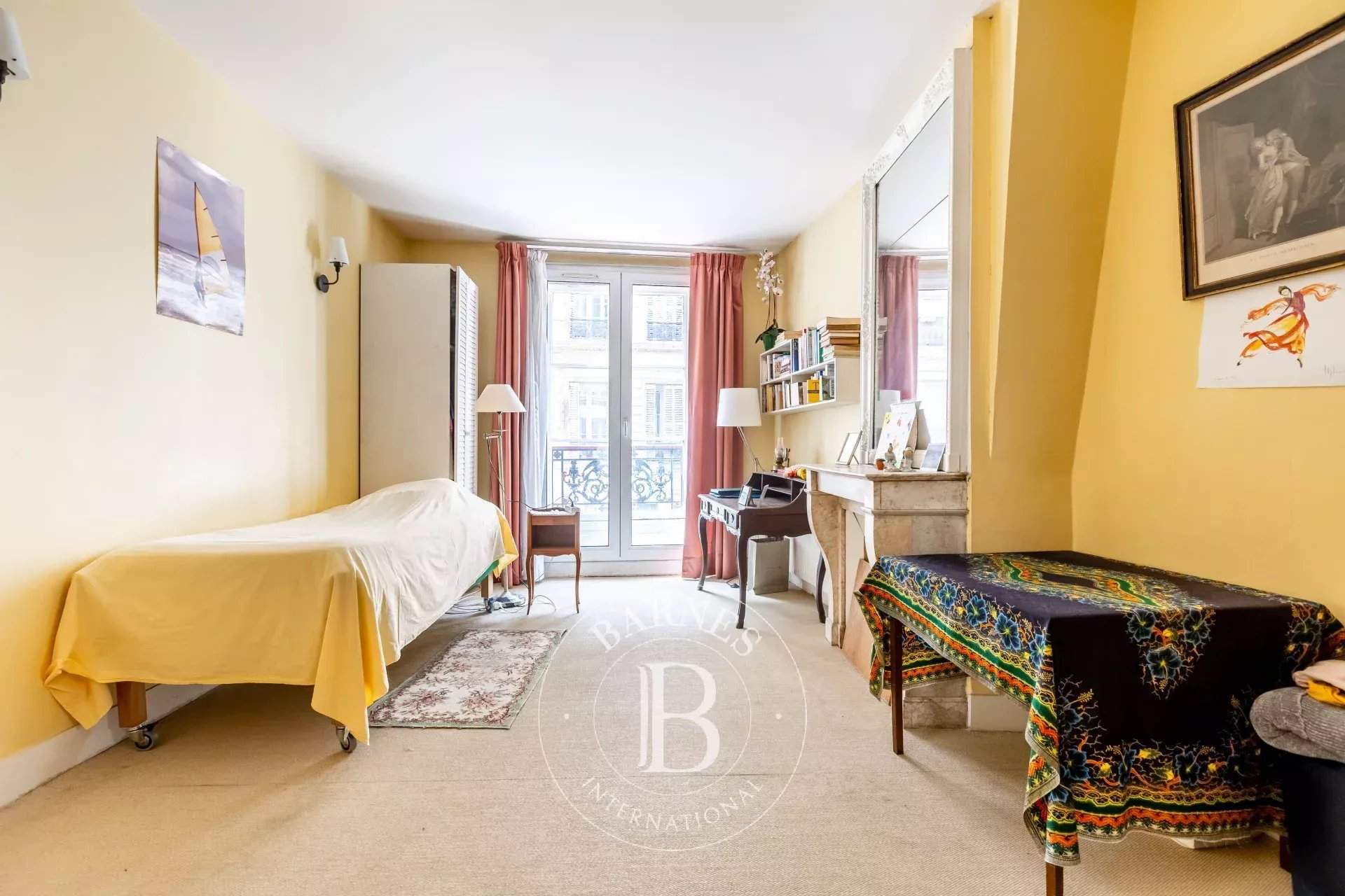 Paris  - Apartment 2 Bedrooms - picture 8