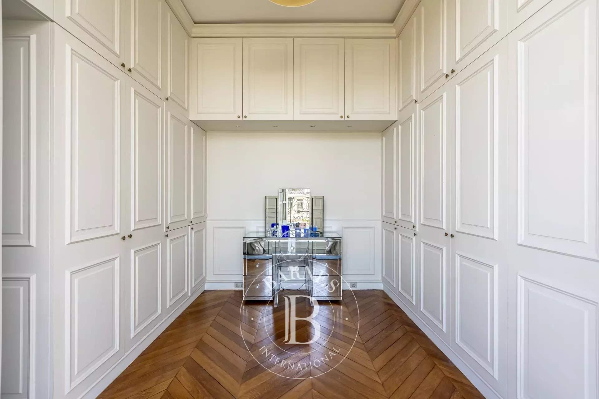 Paris  - Apartment 5 Bedrooms - picture 17