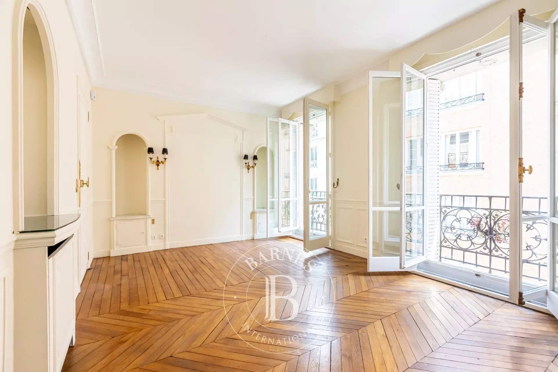 Paris  - Appartement 4 Pi&egrave;ces 2 Chambres - picture 14