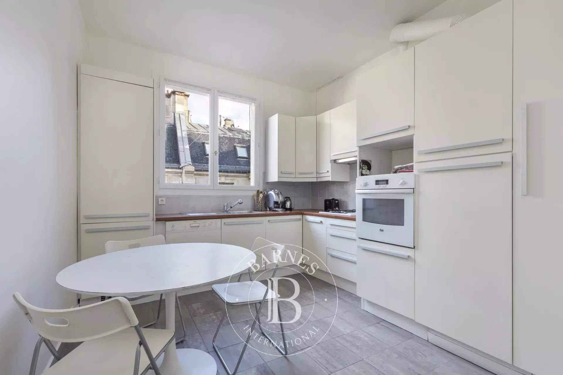 Paris  - Appartement 4 Pièces 2 Chambres - picture 12