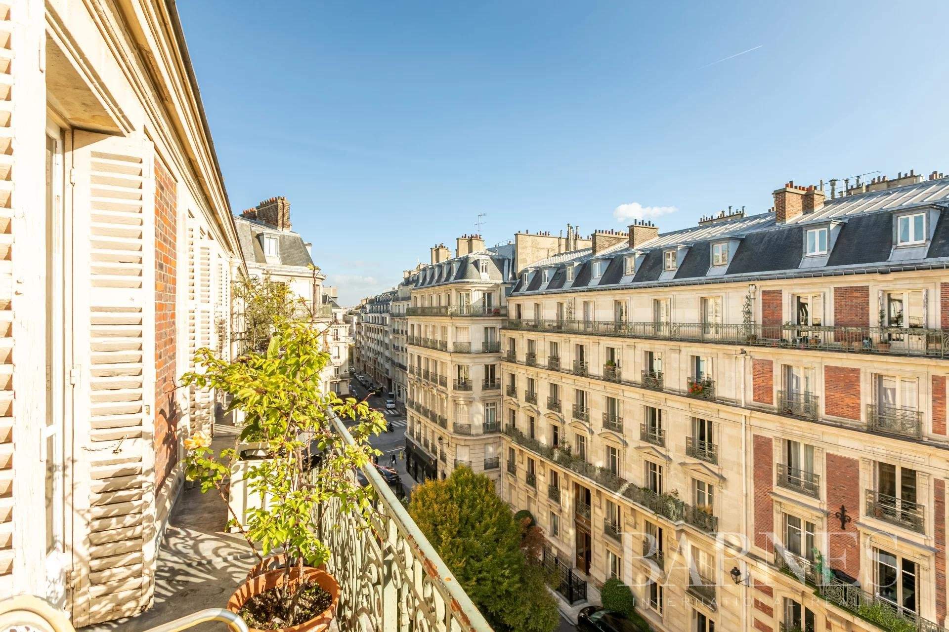 Paris  - Appartement 6 Pièces 4 Chambres - picture 2