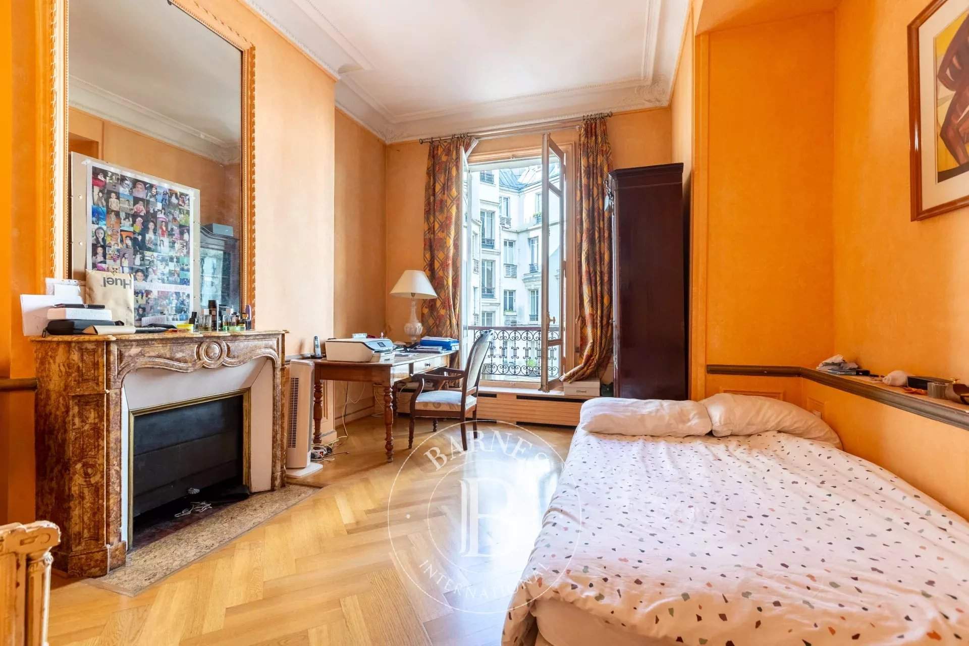 Paris  - Apartment 4 Bedrooms - picture 11
