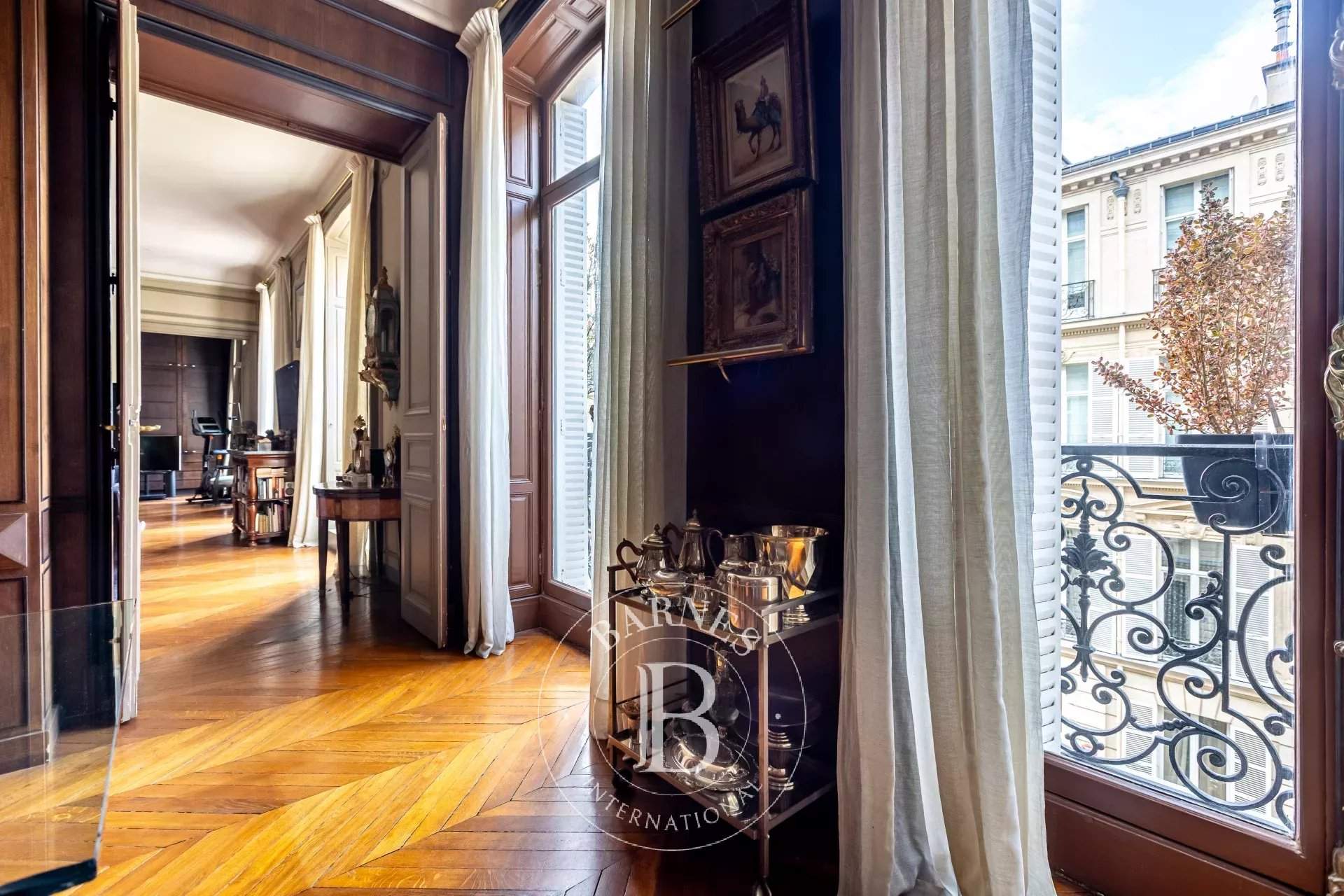 Paris  - Appartement 5 Pièces 3 Chambres - picture 9