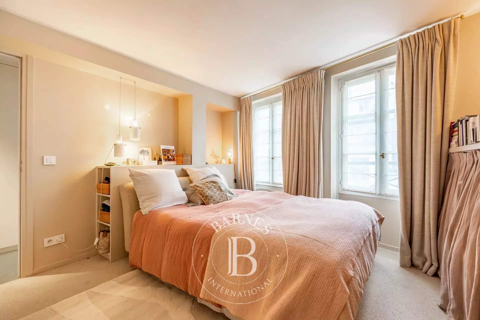 Paris  - Apartment 4 Bedrooms - picture 10