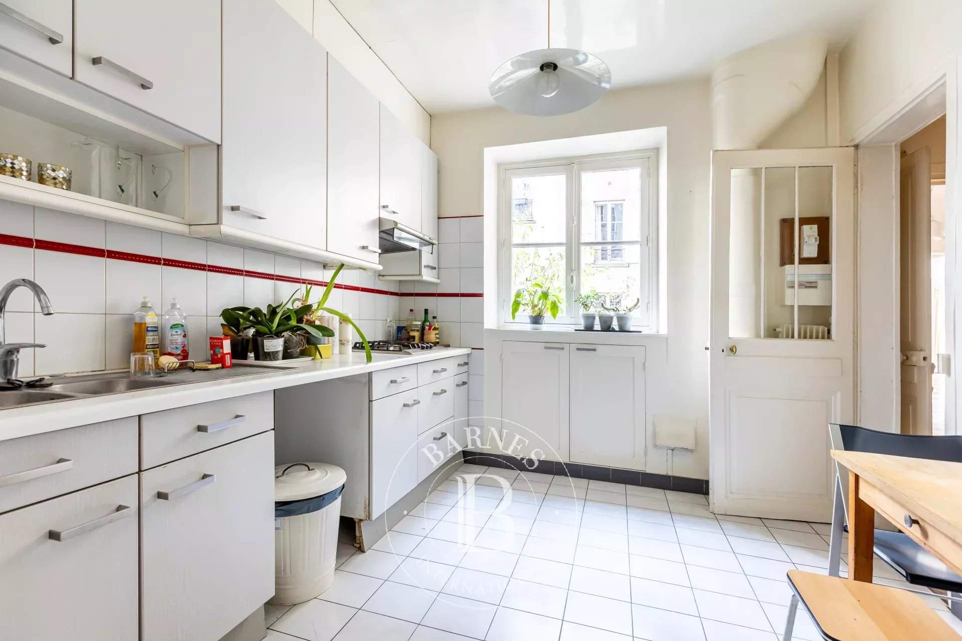Paris  - Apartment 4 Bedrooms - picture 16