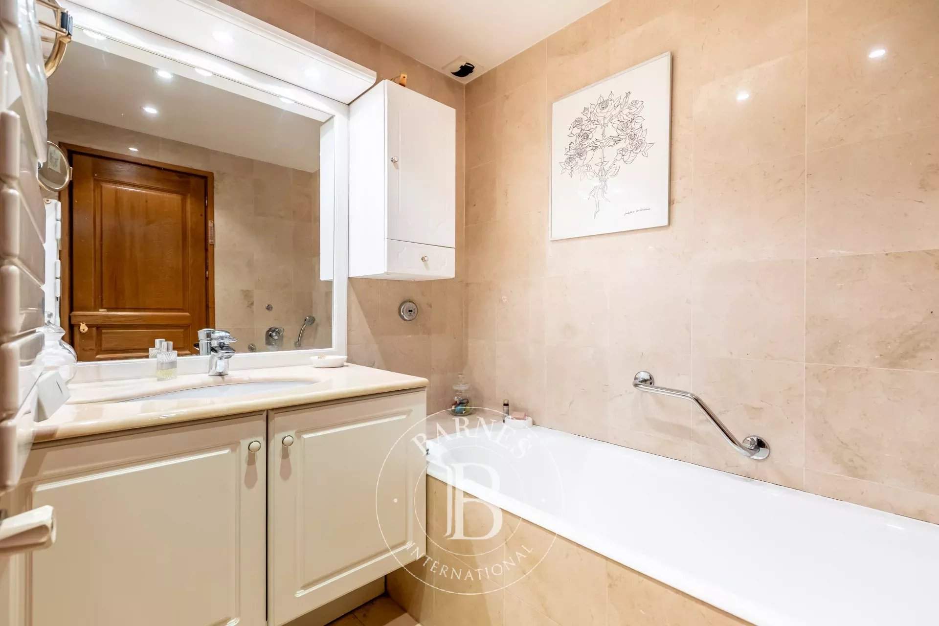 Paris  - Apartment 2 Bedrooms - picture 16