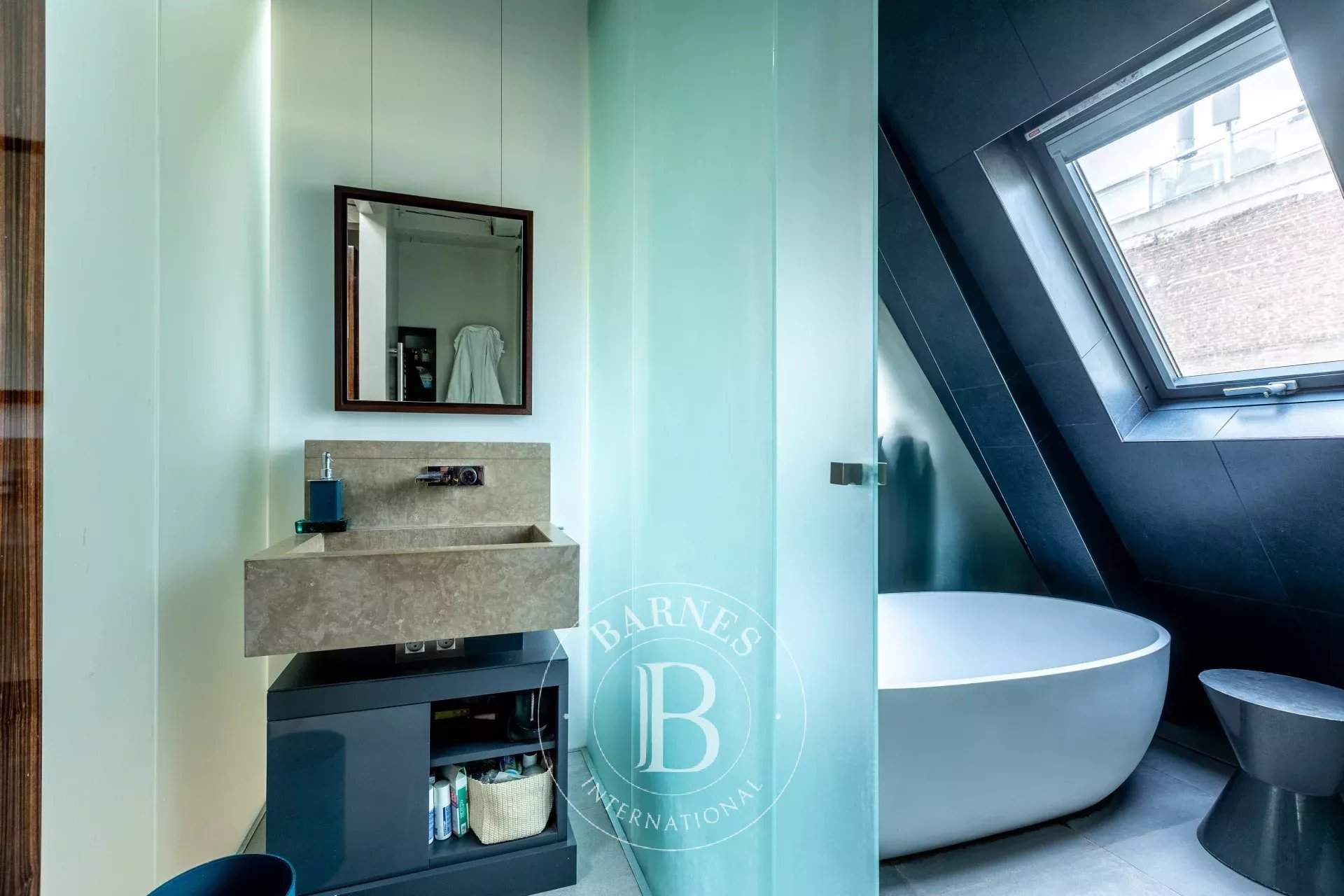 Paris  - Appartement 3 Pi&egrave;ces 2 Chambres - picture 8