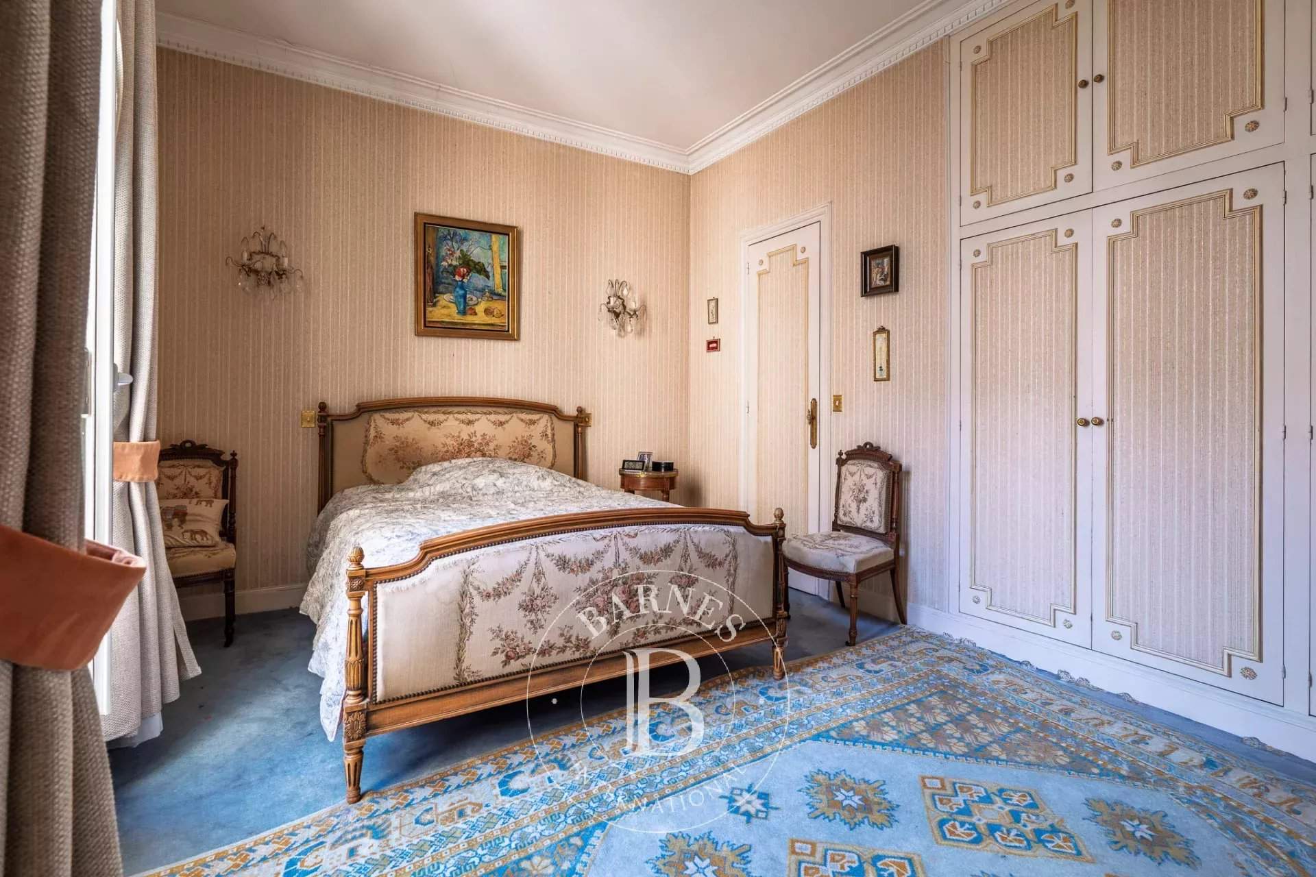 Paris  - Appartement 6 Pi&egrave;ces 4 Chambres - picture 7