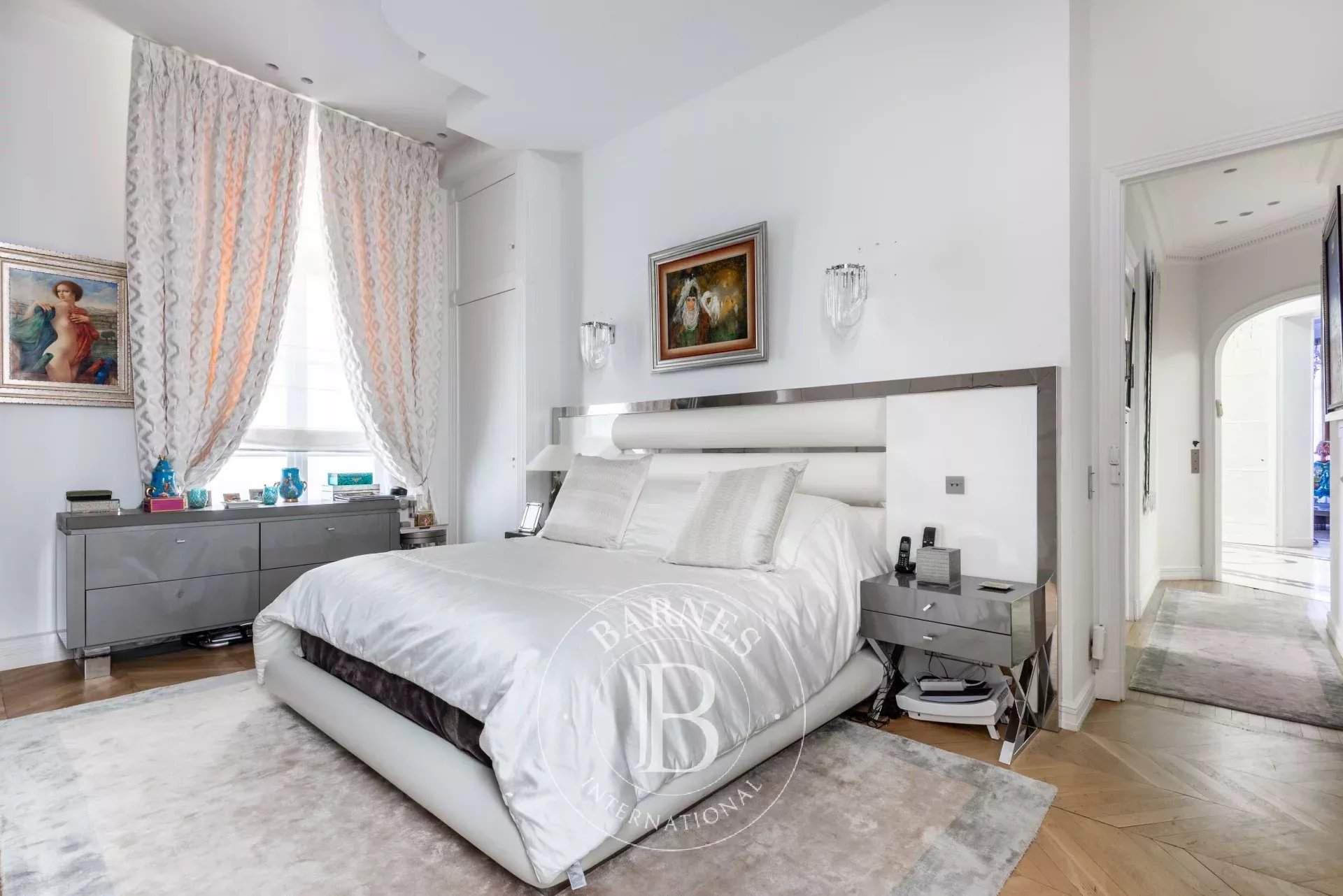 Paris  - Apartment 4 Bedrooms - picture 18