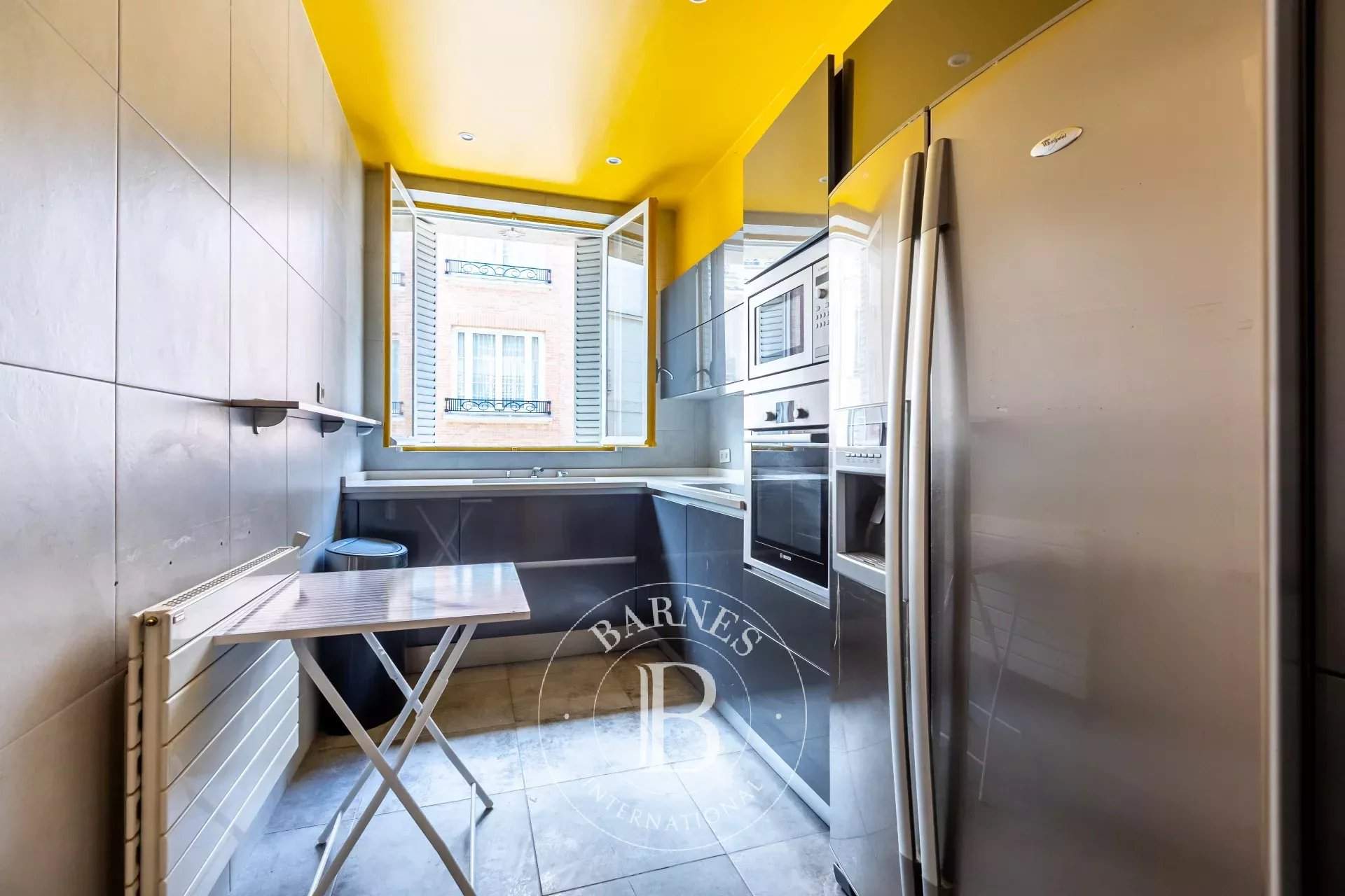 Paris  - Appartement 4 Pi&egrave;ces 2 Chambres - picture 12