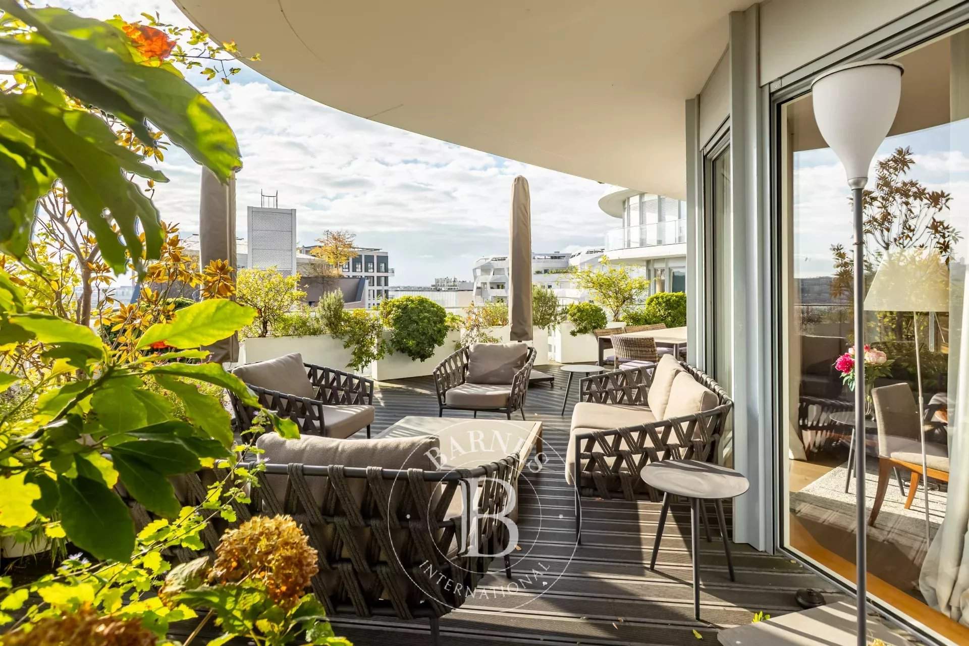 Paris  - Apartment 4 Bedrooms - picture 19